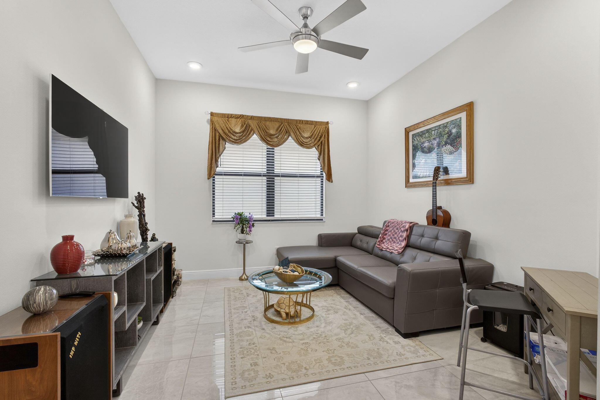 5492 St Armands Way Property Photo 14
