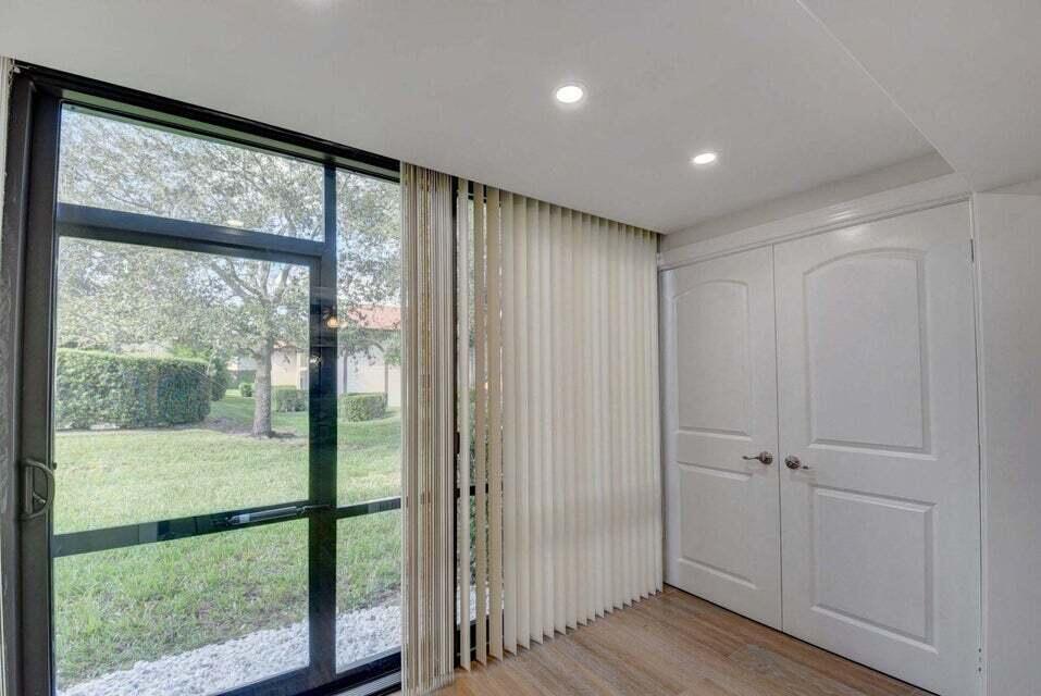 400 Club Circle 101 Property Photo 19