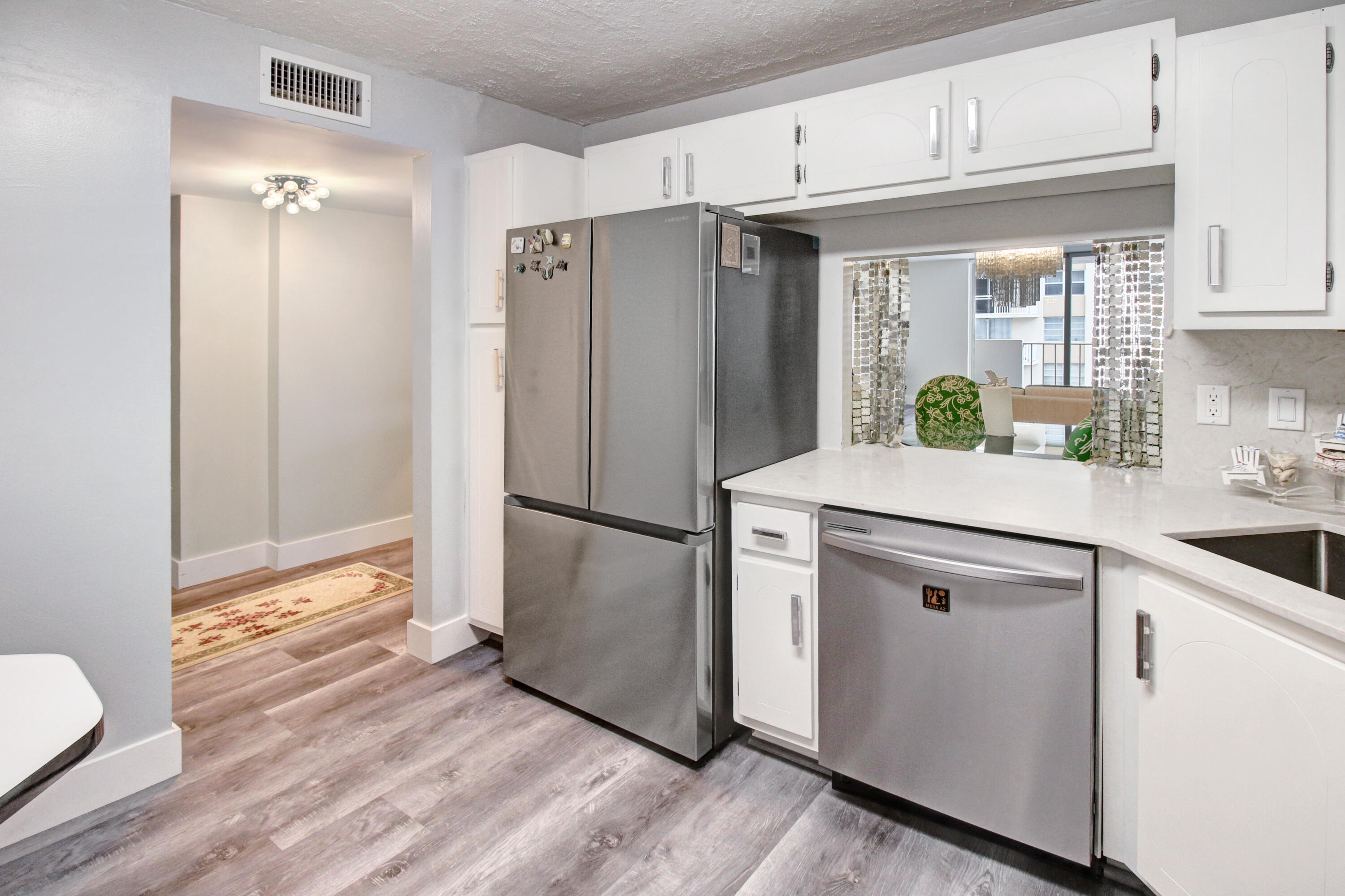 1865 S Ocean Drive 6c Property Photo 12