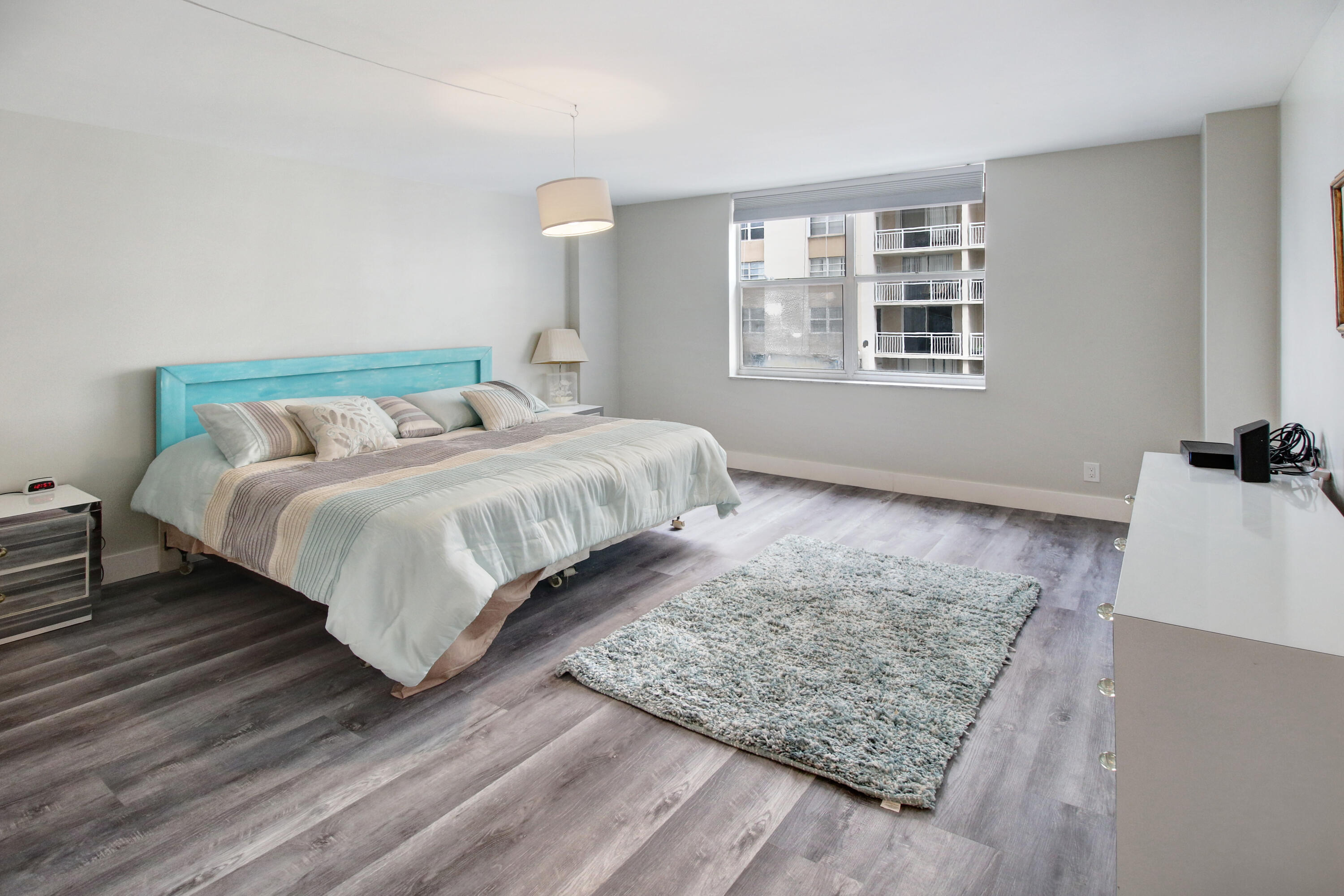 1865 S Ocean Drive 6c Property Photo 14
