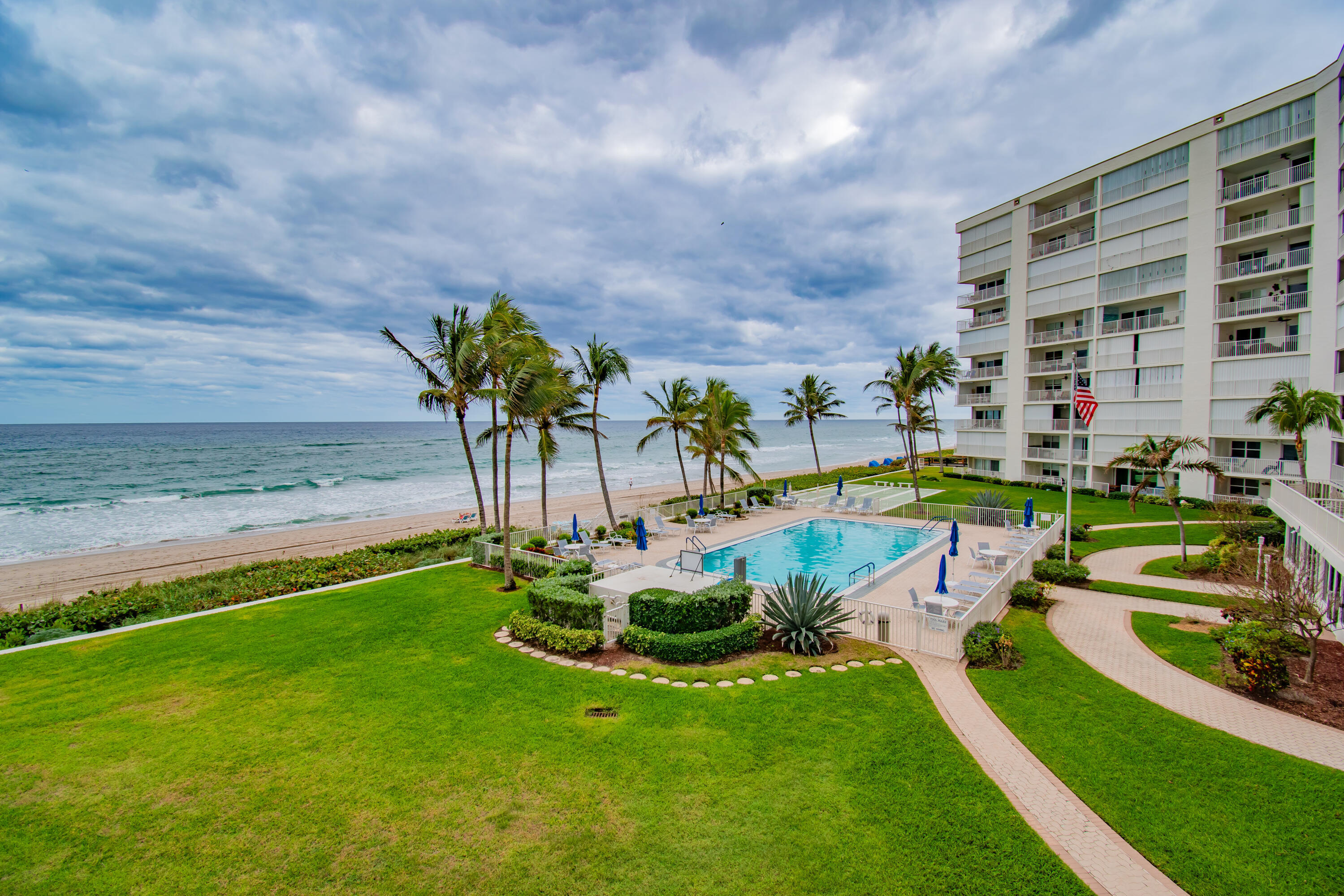 3101 S Ocean Boulevard 322 Property Photo 6
