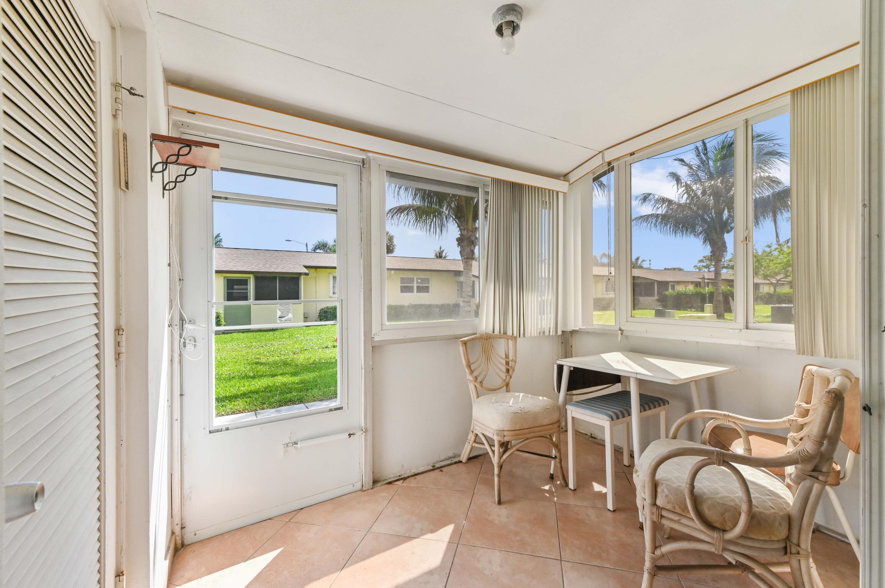 2915 Crosley Drive W Unit B Property Photo 16