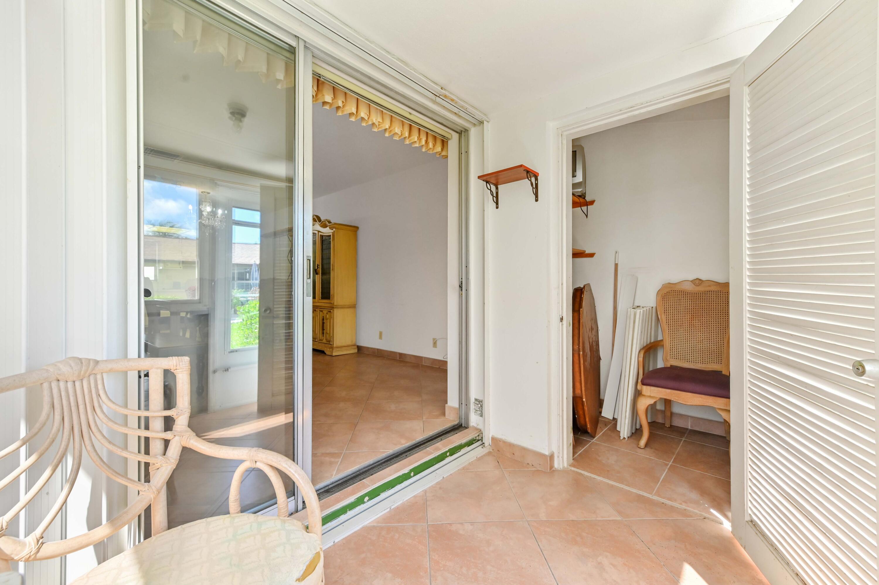 2915 Crosley Drive W Unit B Property Photo 19