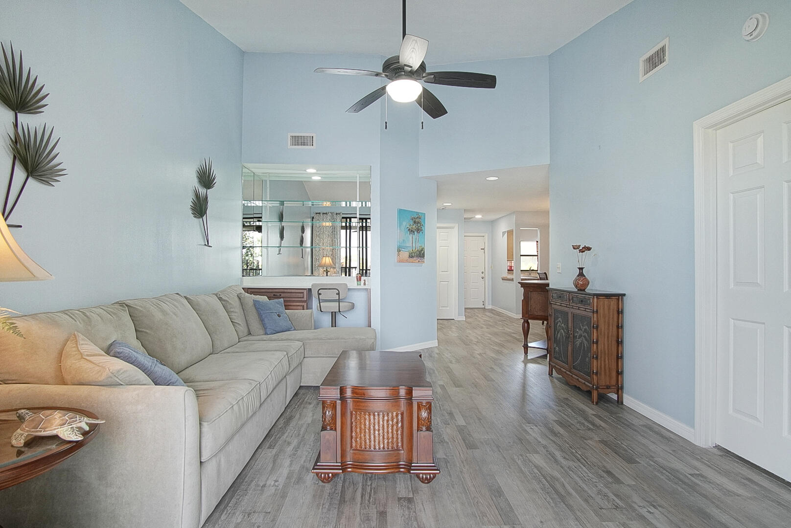 6041 Se Landing Way Property Photo 14