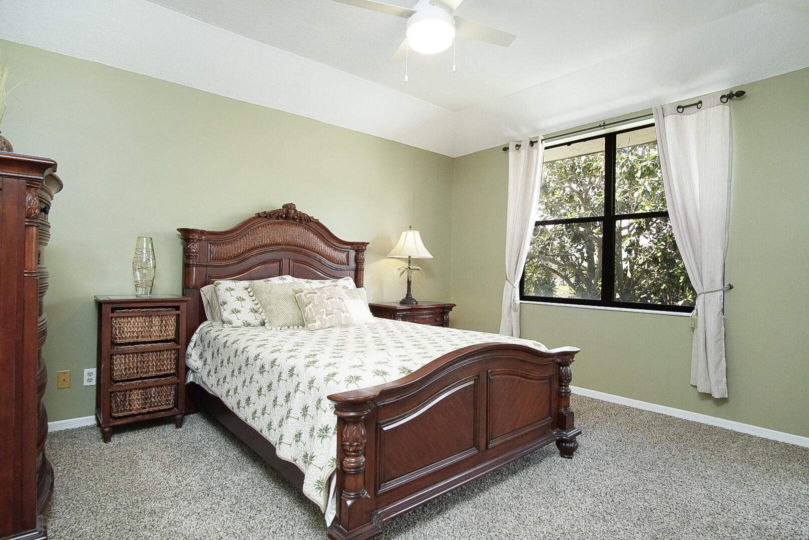 6041 Se Landing Way Property Photo 17