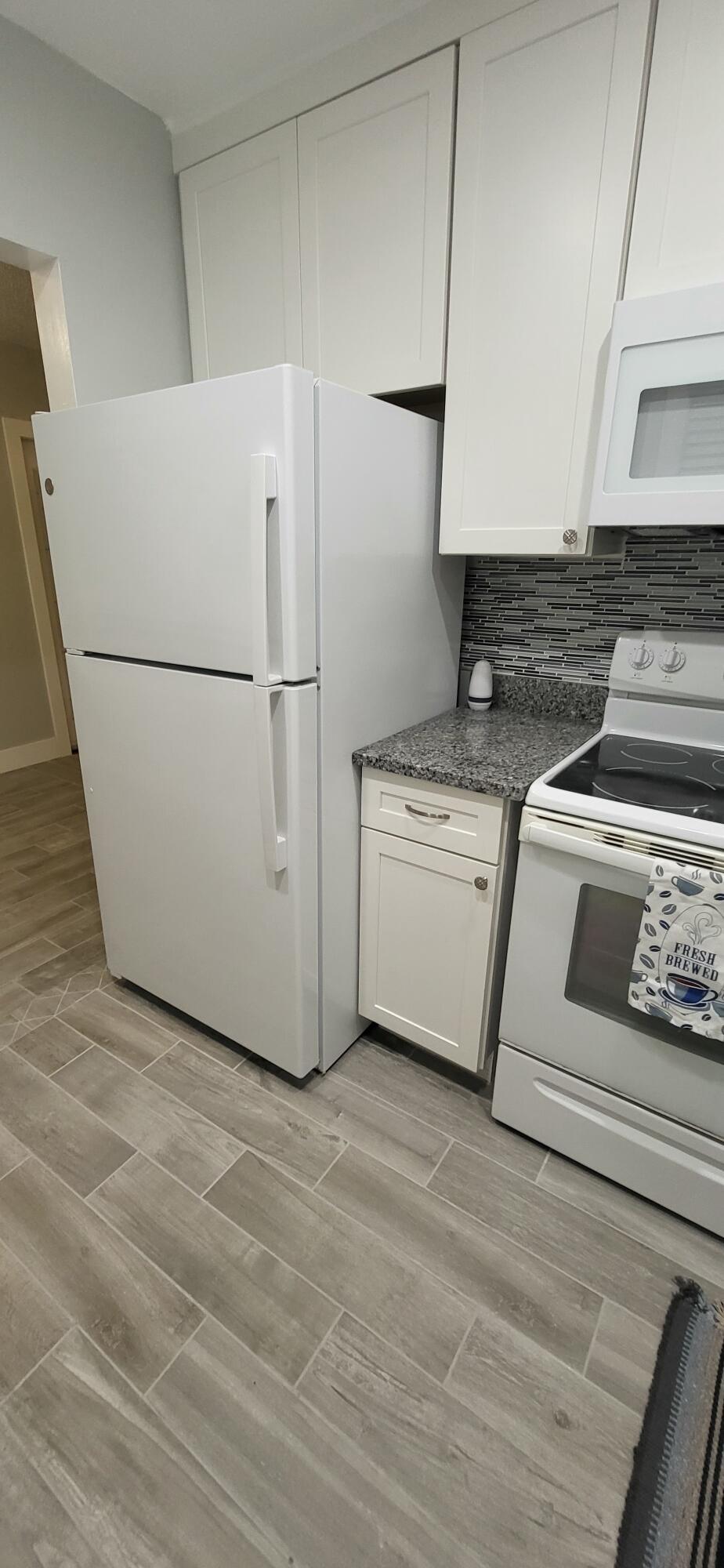272 Tilford M Property Photo 17