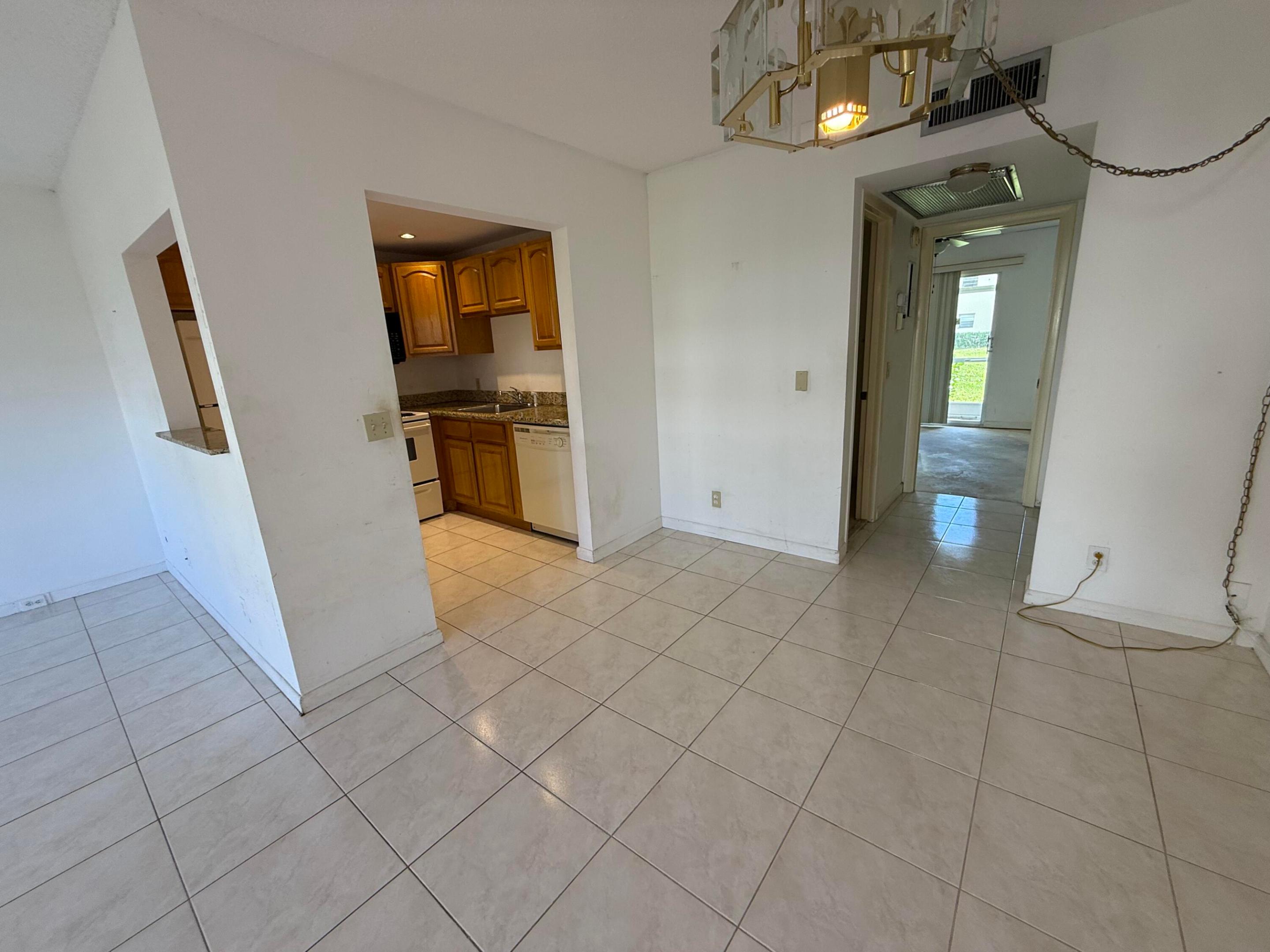 13 Dorset A Property Photo 17