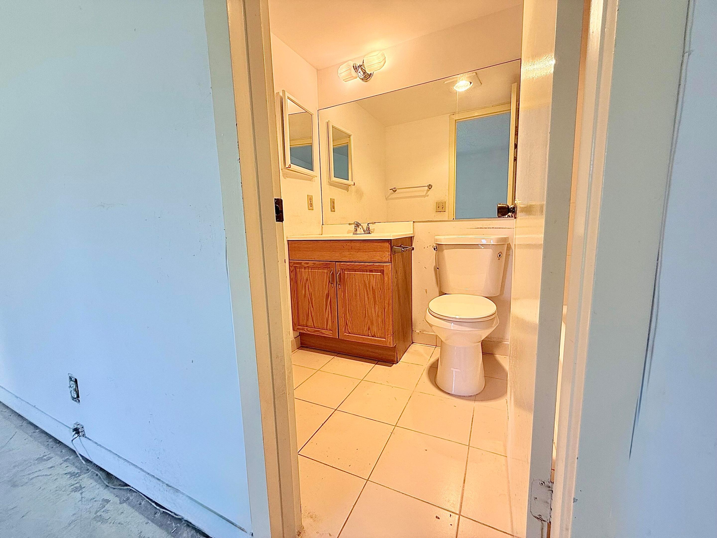 13 Dorset A Property Photo 30