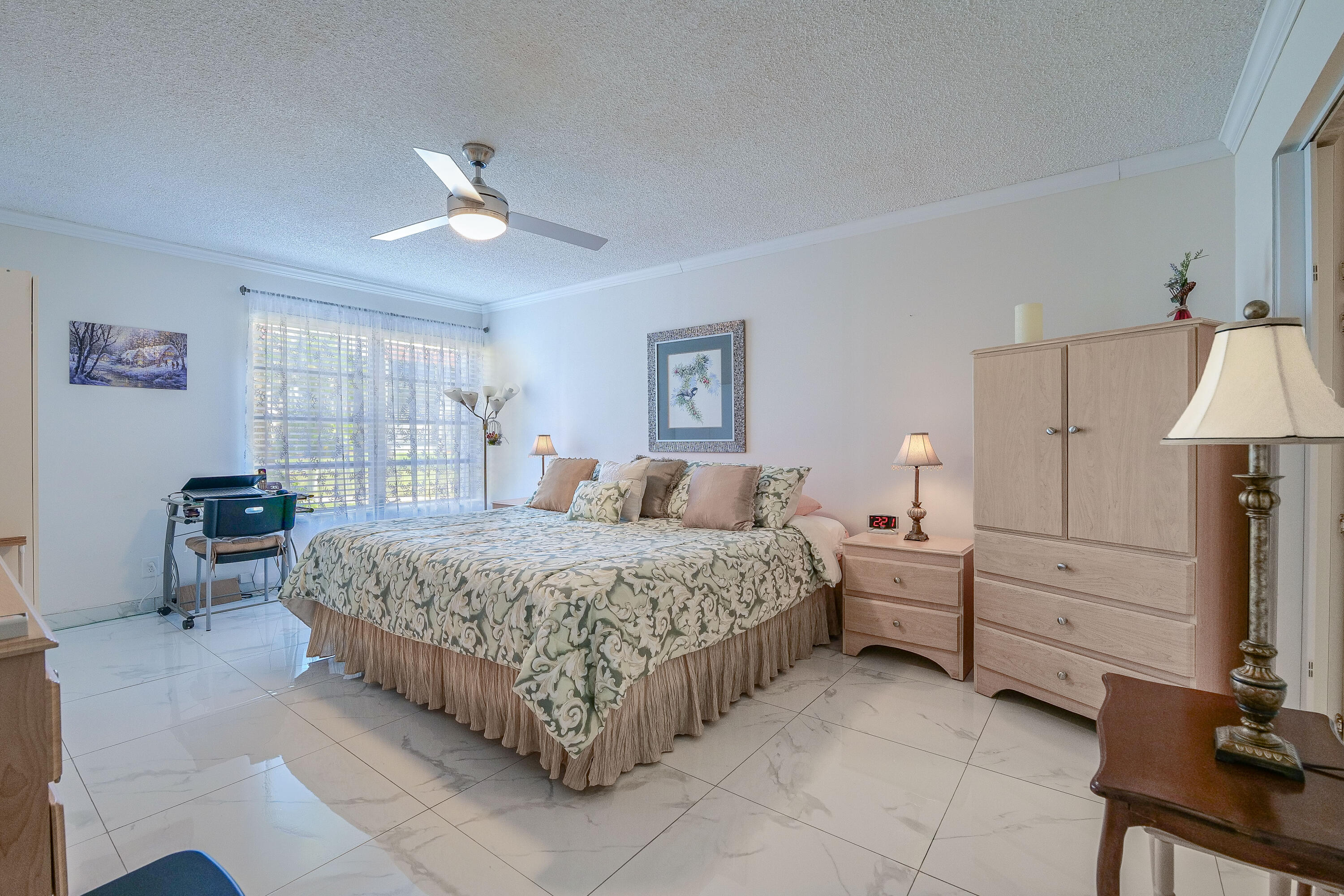 3531 Inverrary Drive 105 Property Photo 13