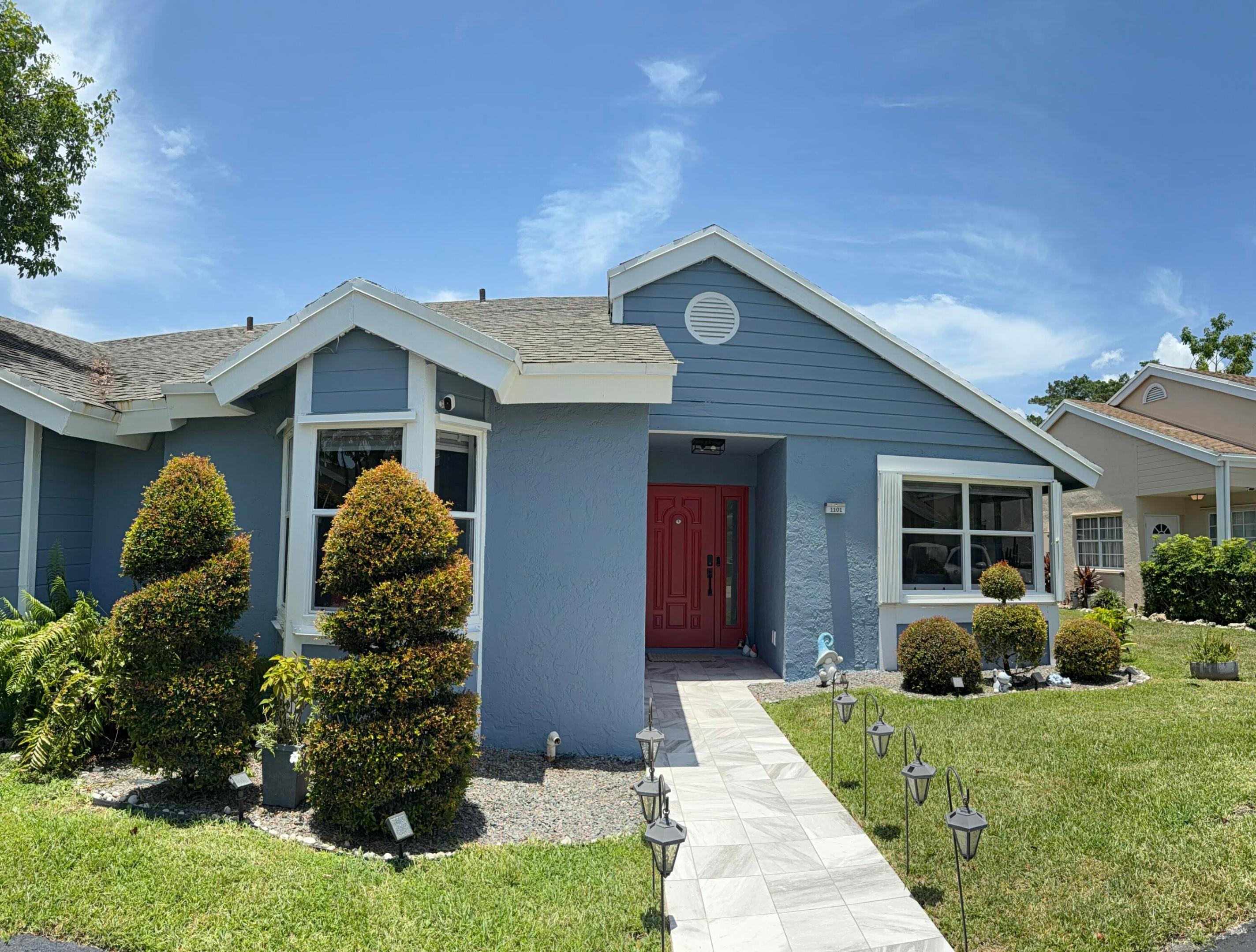 1101 SW 111th Terrace Property Photo 1