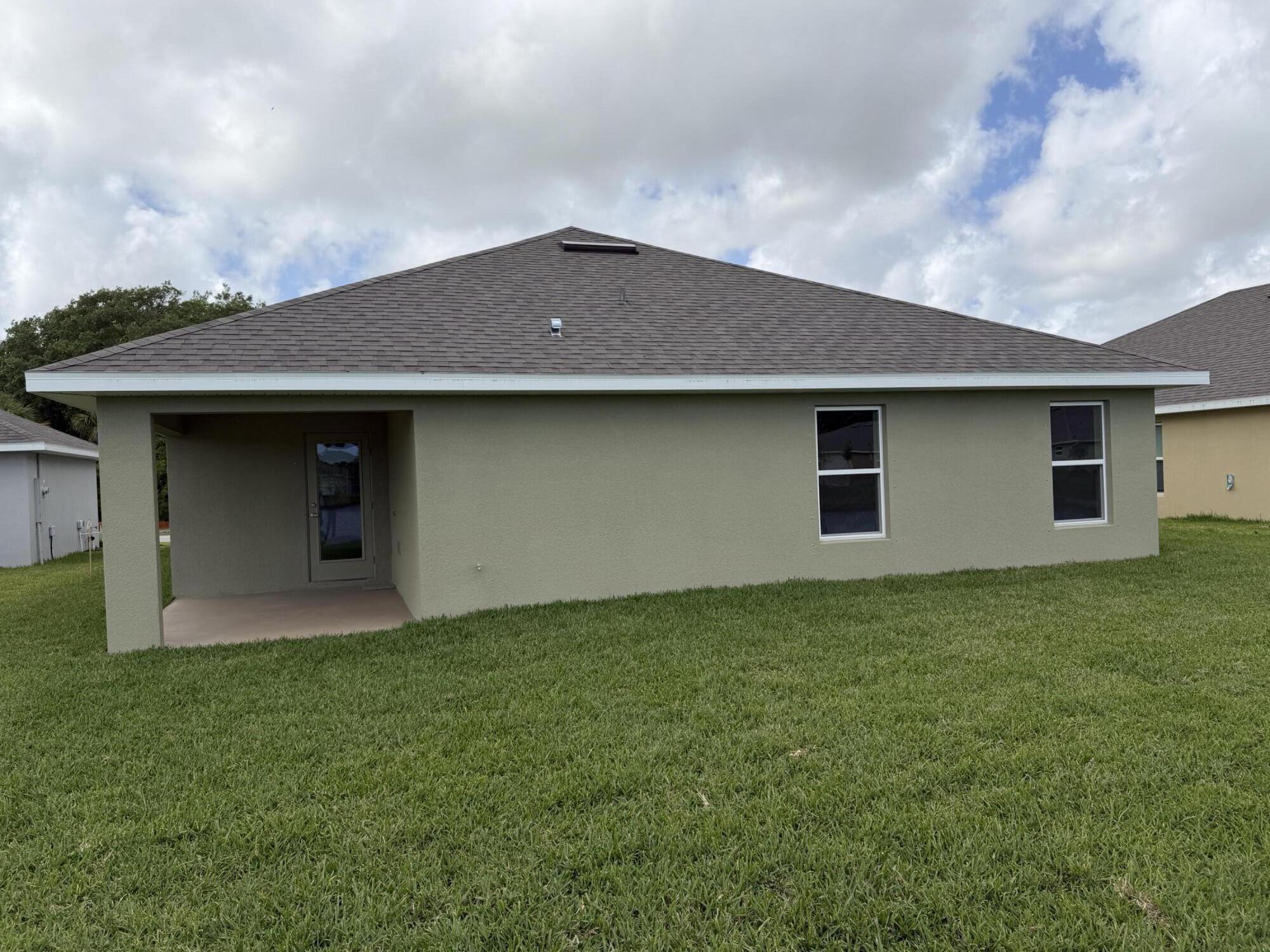 5736 Waterstone Boulevard Property Photo 3