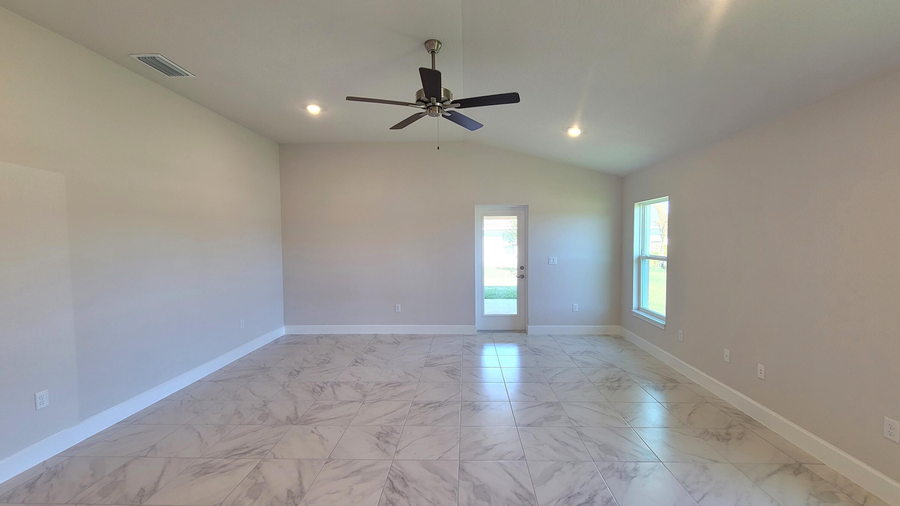 5736 Waterstone Boulevard Property Photo 6