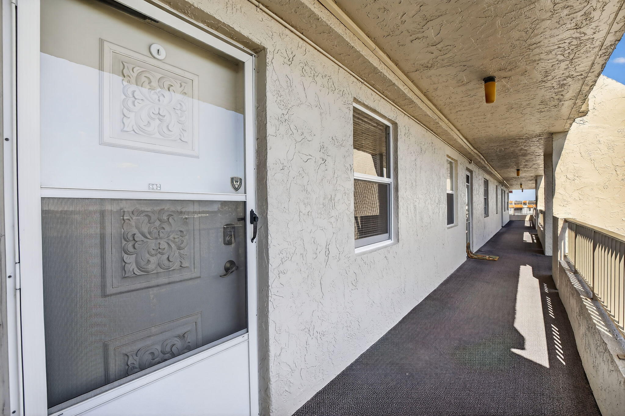 3910 Inverrary Boulevard 802-b Property Photo 27