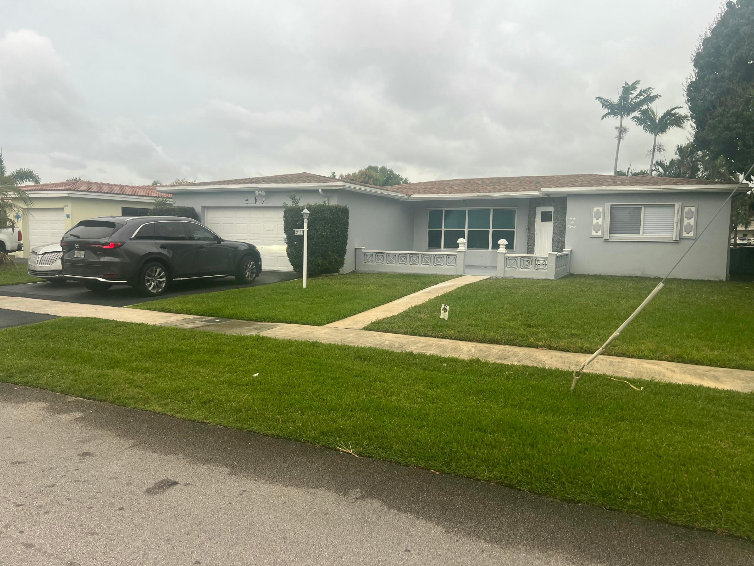 4680 Nw 39th Street Property Photo 8