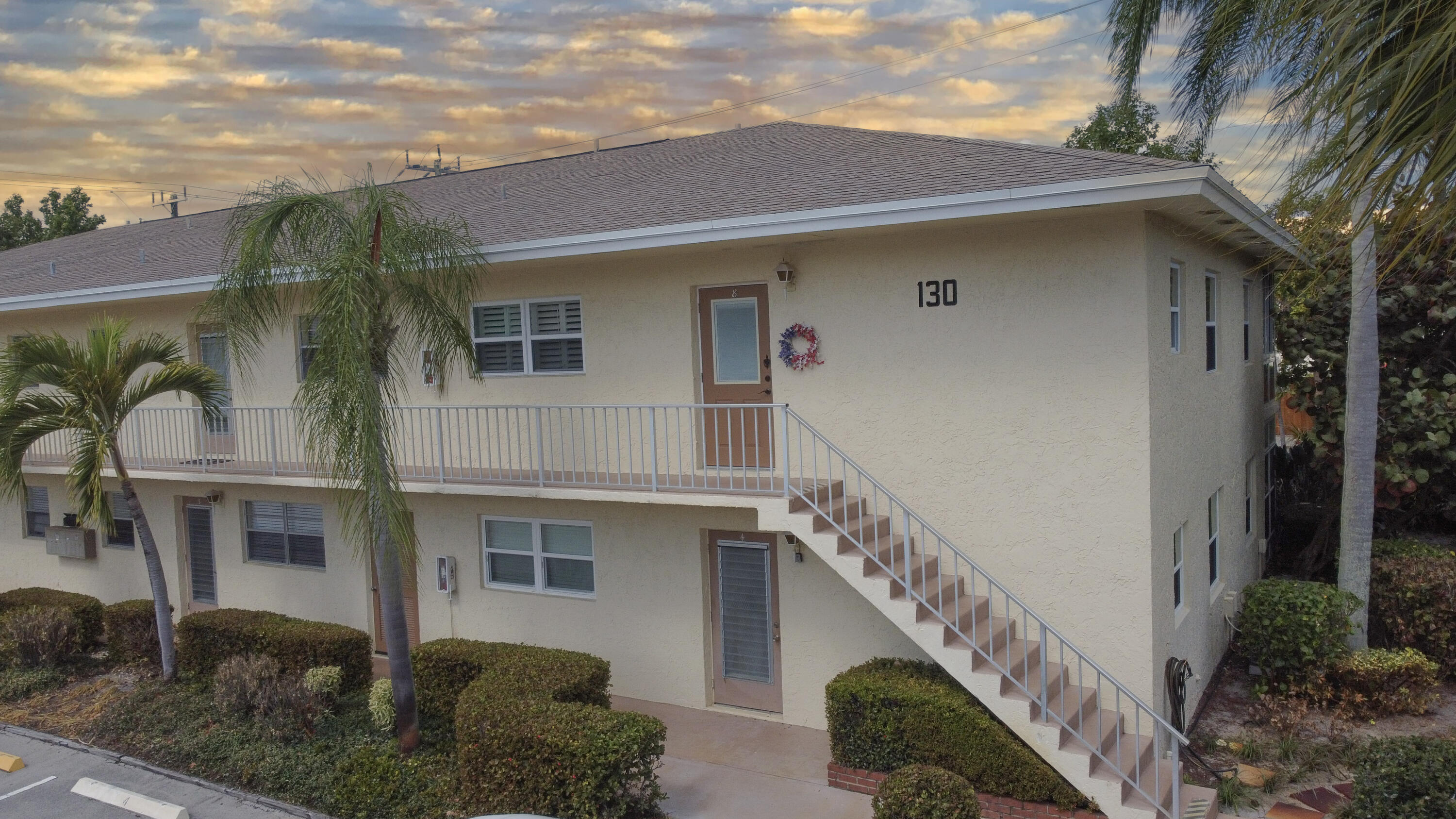 2950 Se Ocean Boulevard 130-4 Property Photo 2