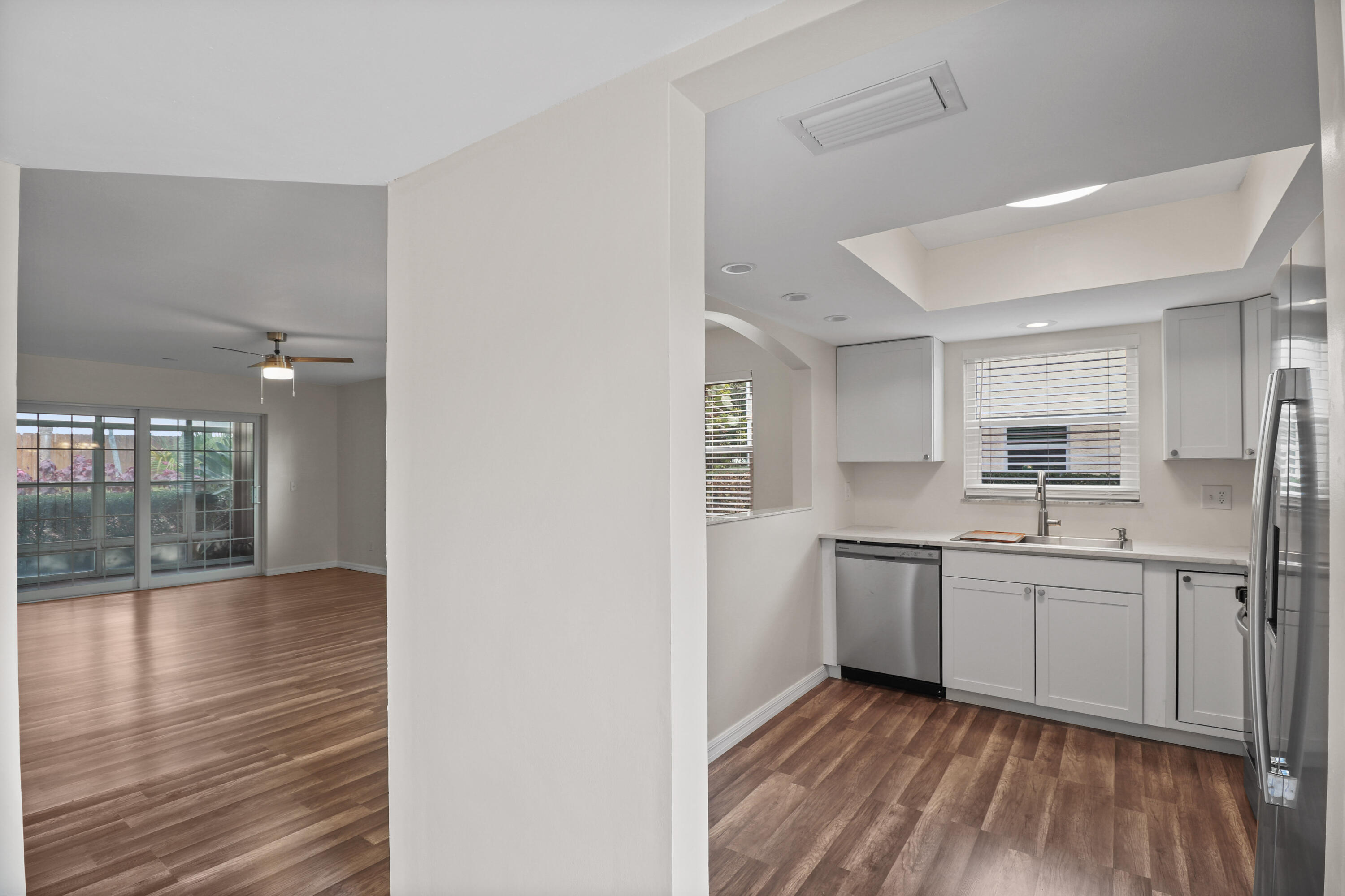 2950 Se Ocean Boulevard 130-4 Property Photo 12