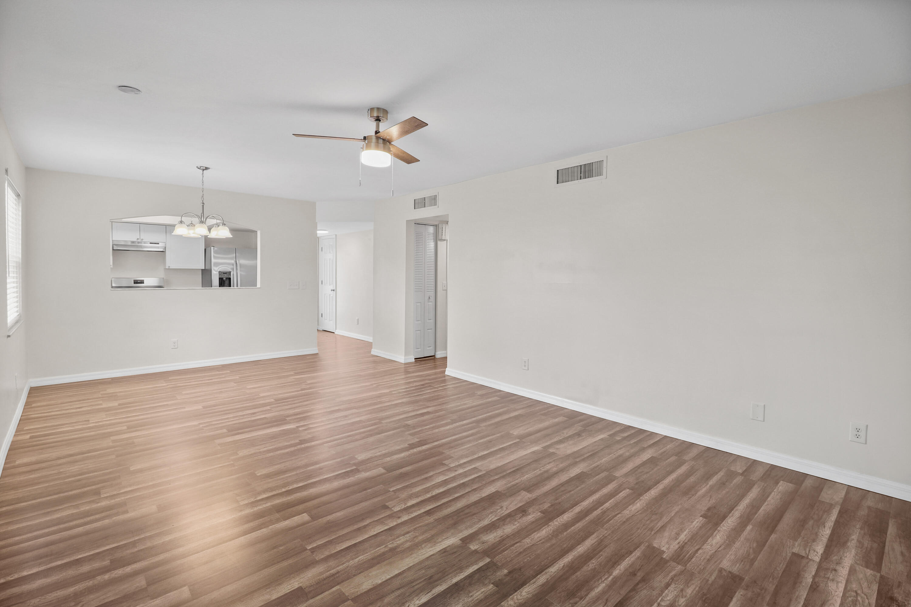 2950 Se Ocean Boulevard 130-4 Property Photo 19