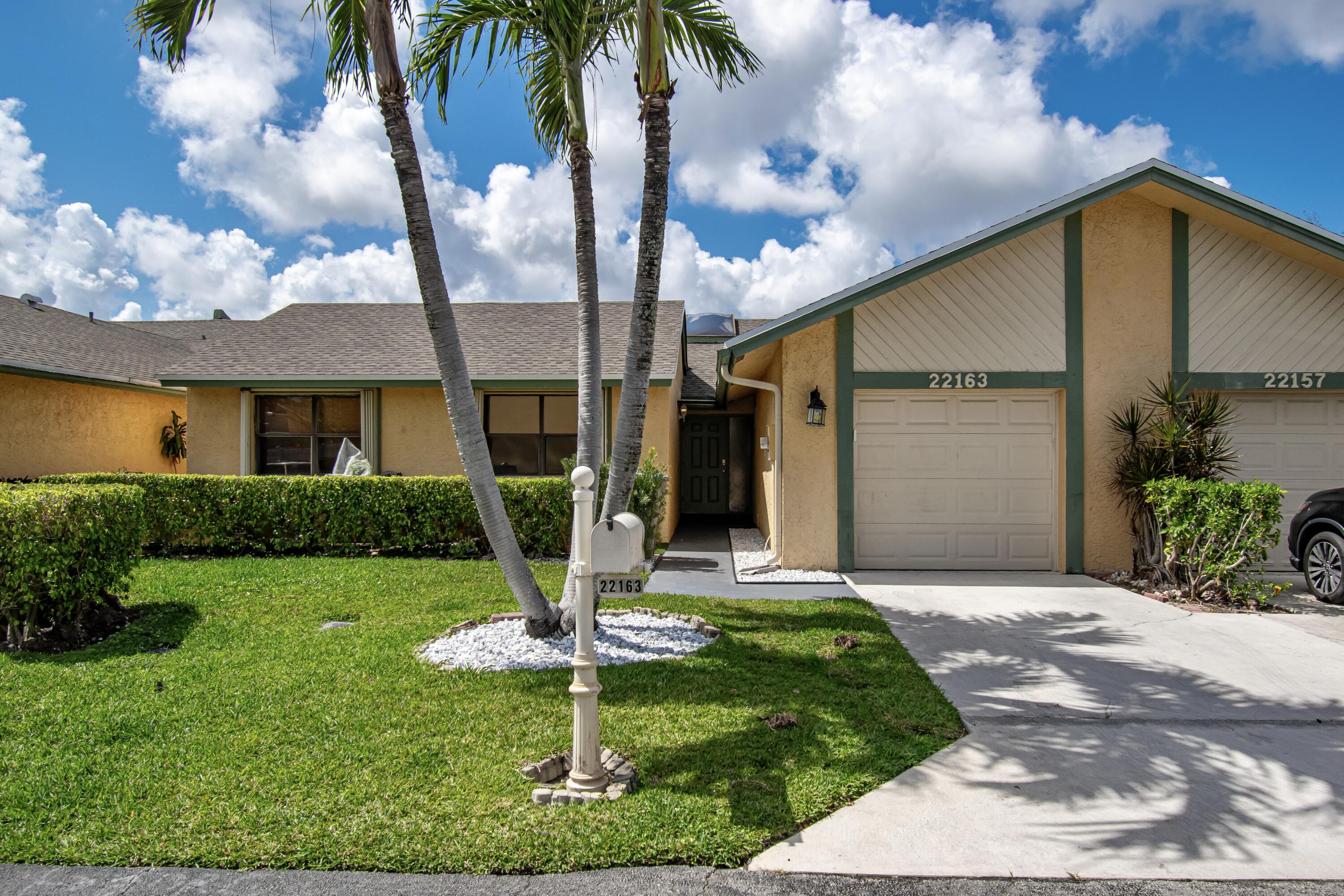 22163 Thomas Terrace Property Photo 1