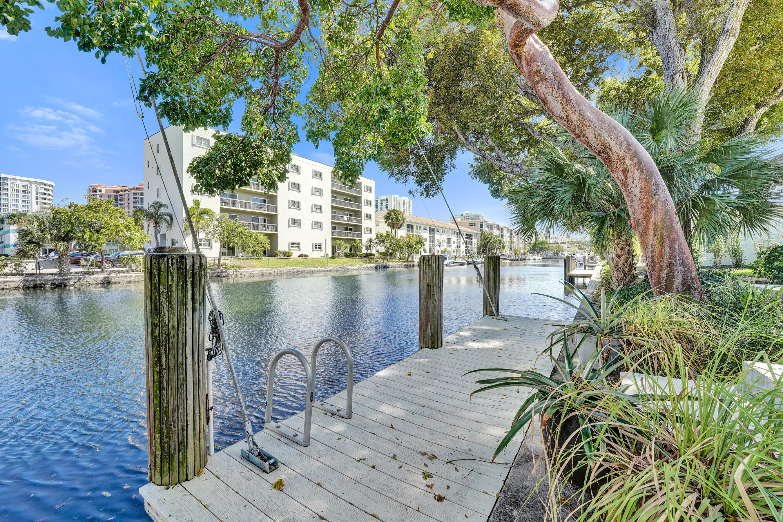 1431 S Ocean Boulevard 37 Property Photo 2
