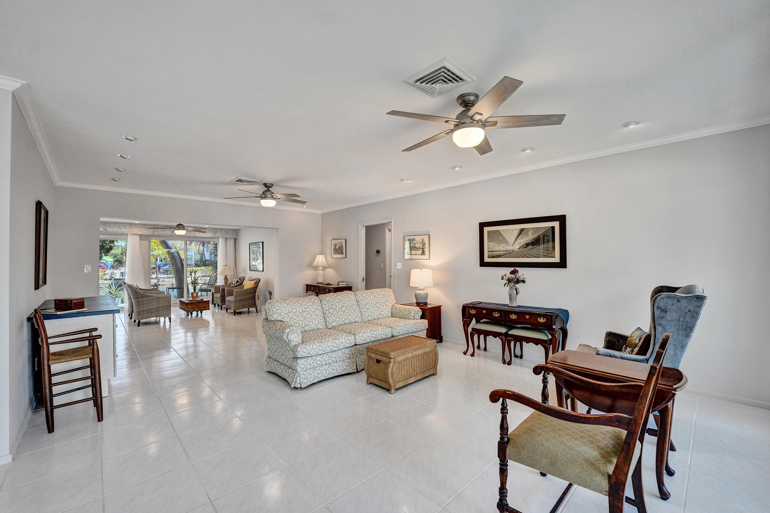 1431 S Ocean Boulevard 37 Property Photo 13