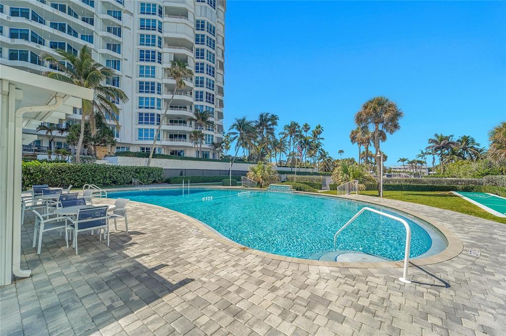 1431 S Ocean Boulevard 37 Property Photo 28