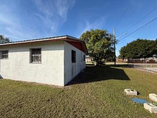 1063 Louisiana Avenue Property Photo 4