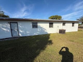 1063 Louisiana Avenue Property Photo 7