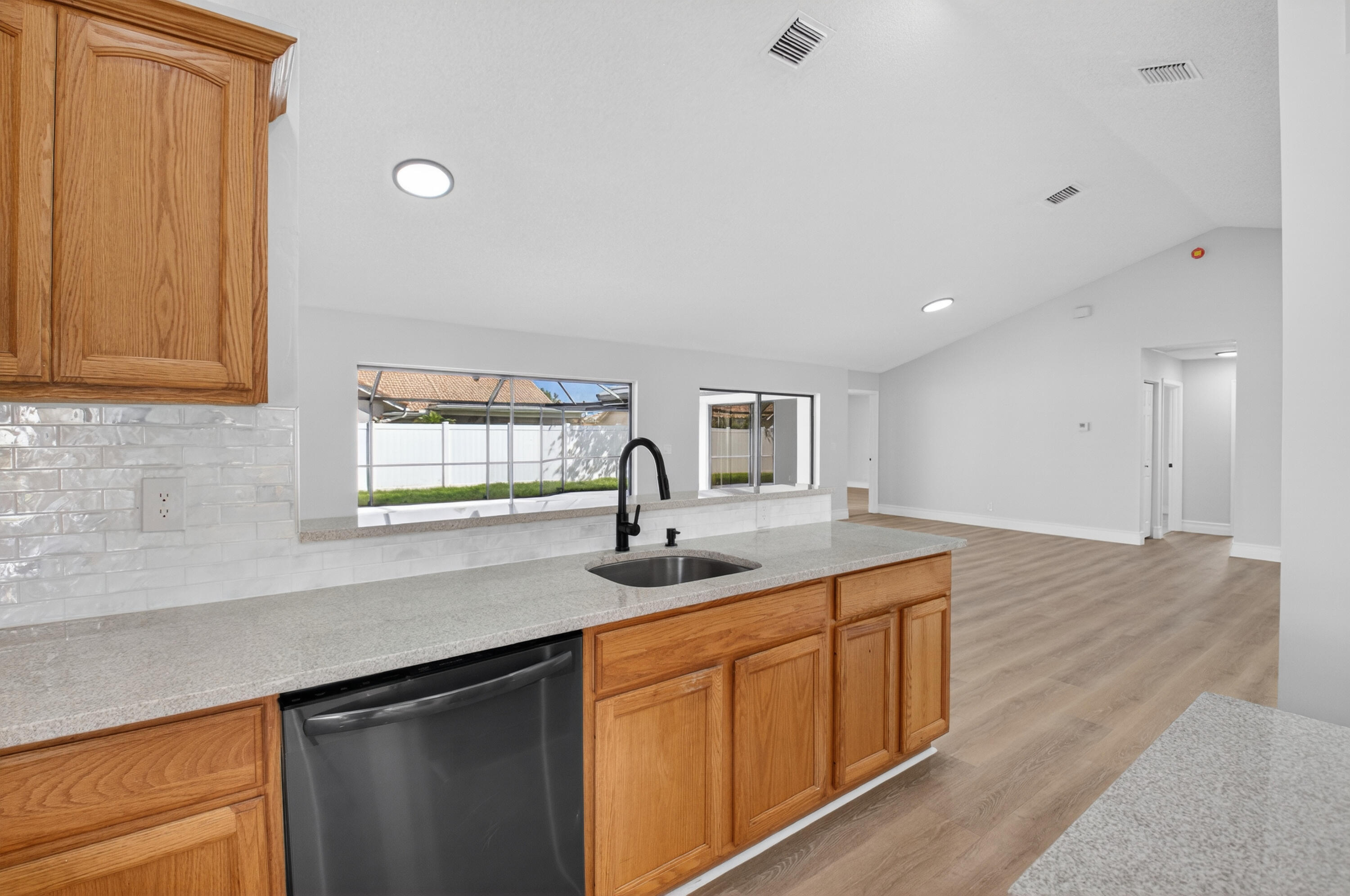 9537 Majestic Way Property Photo 10
