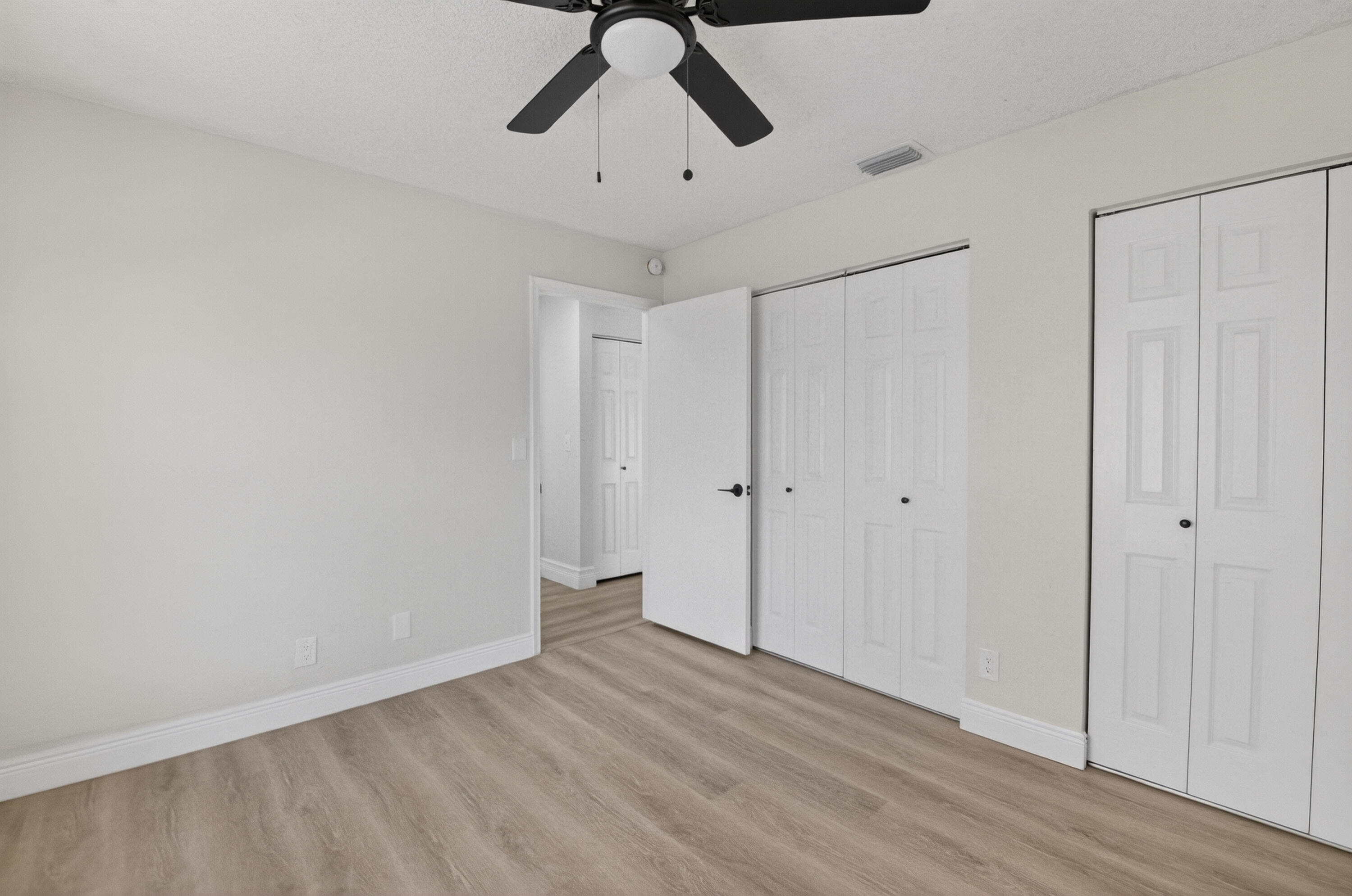 9537 Majestic Way Property Photo 13