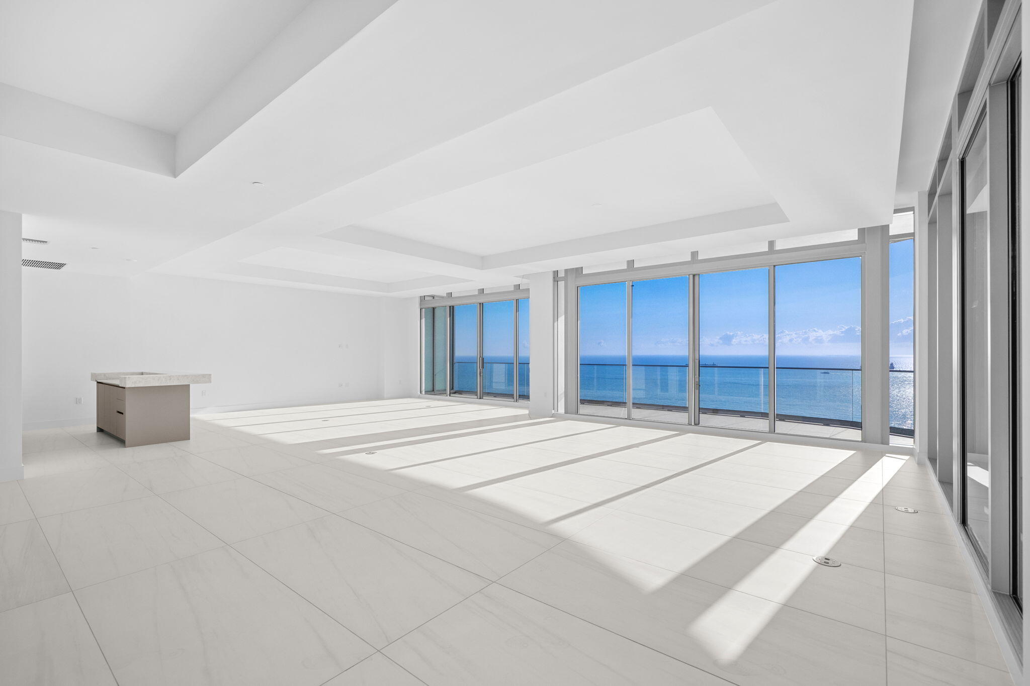 151 N Seabreeze Boulevard Ph2601-e Property Photo 13