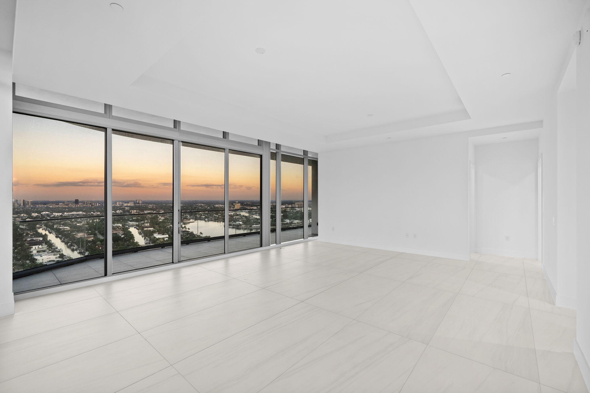 151 N Seabreeze Boulevard Ph2601-e Property Photo 26