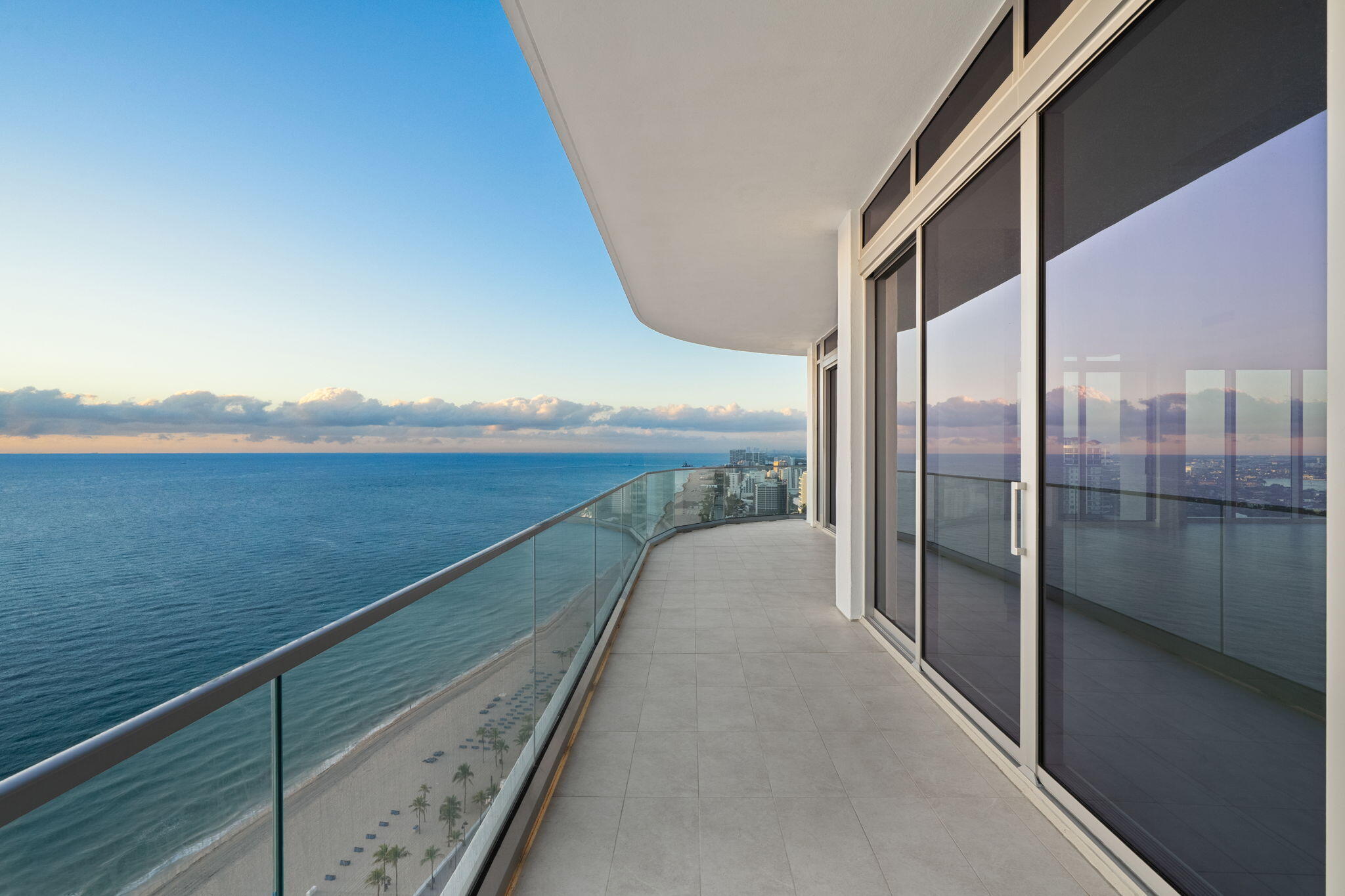 151 N Seabreeze Boulevard Ph2601-e Property Photo 29