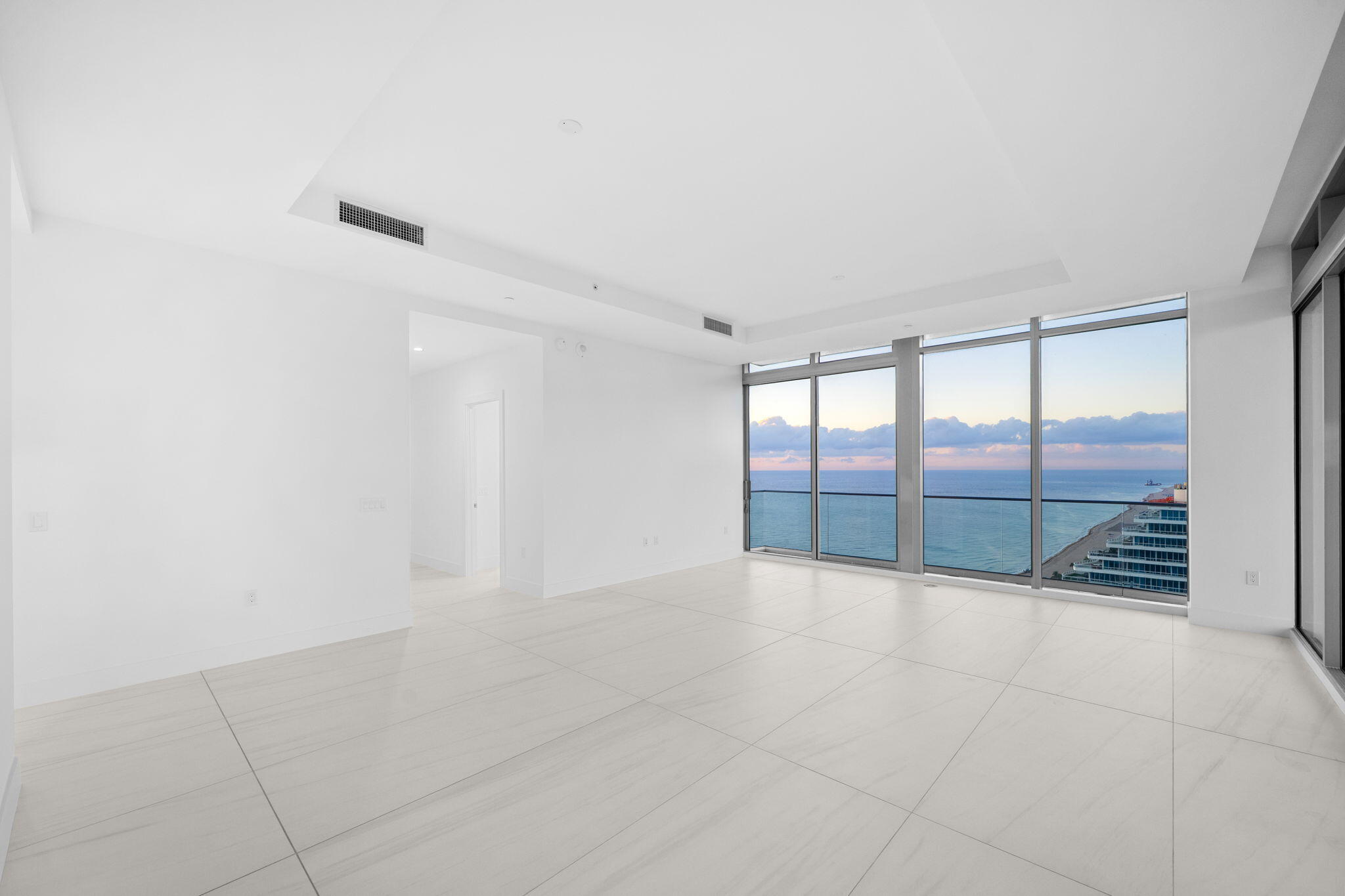 151 N Seabreeze Boulevard Ph2601-e Property Photo 33