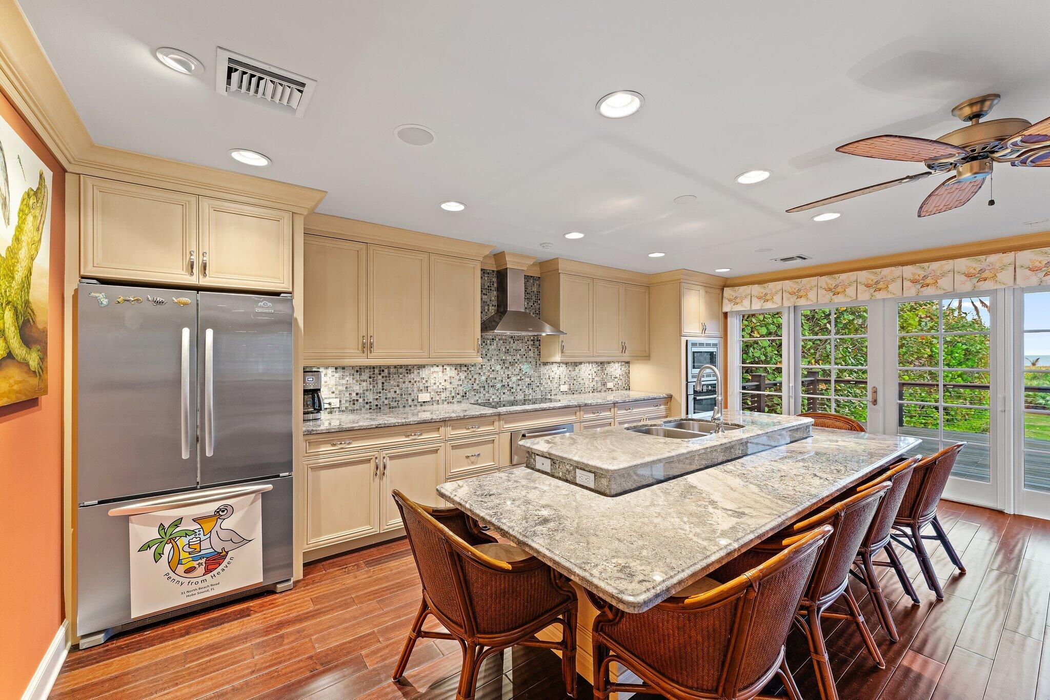31 N Beach Road Property Photo 11