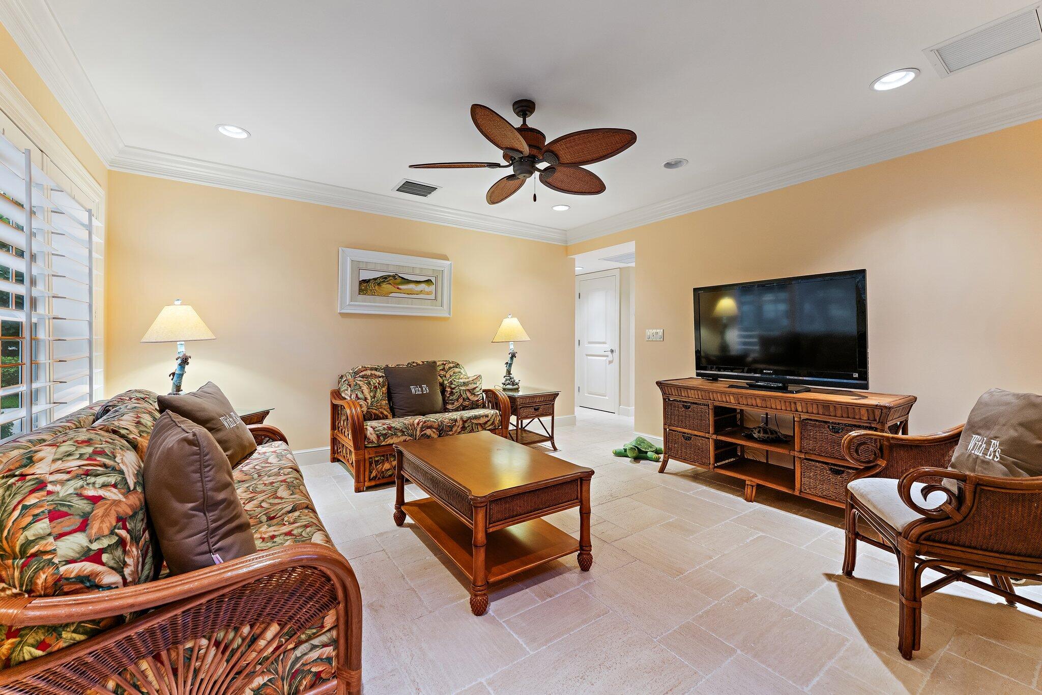 31 N Beach Road Property Photo 40