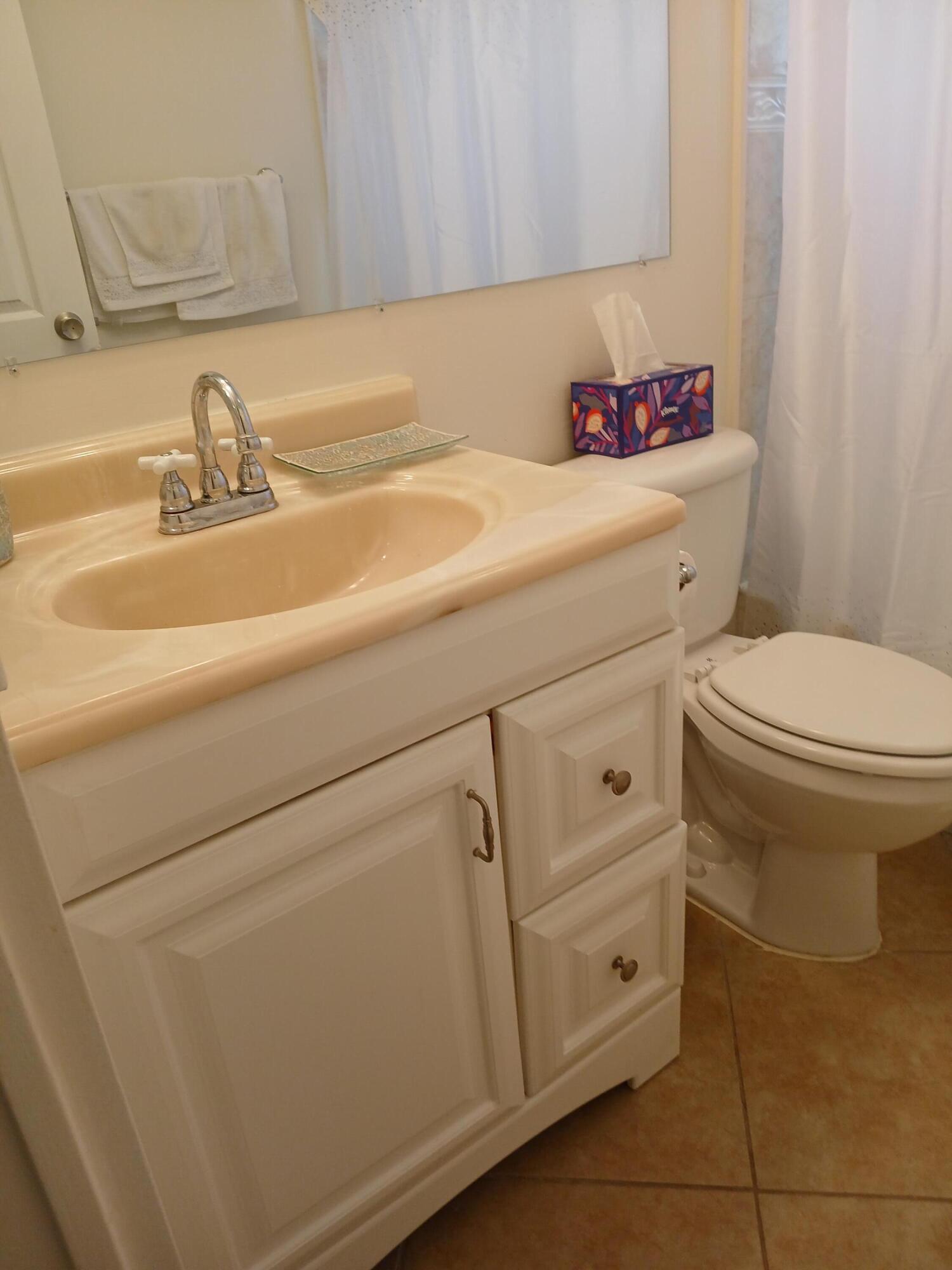 92 Seville Property Photo 17