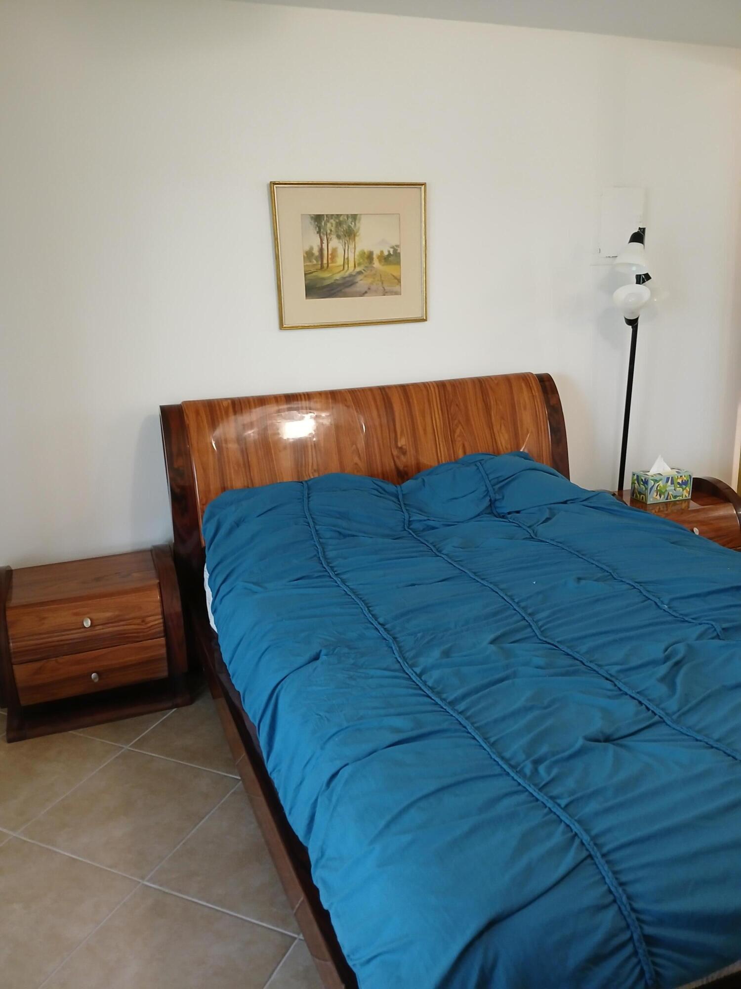 92 Seville Property Photo 21