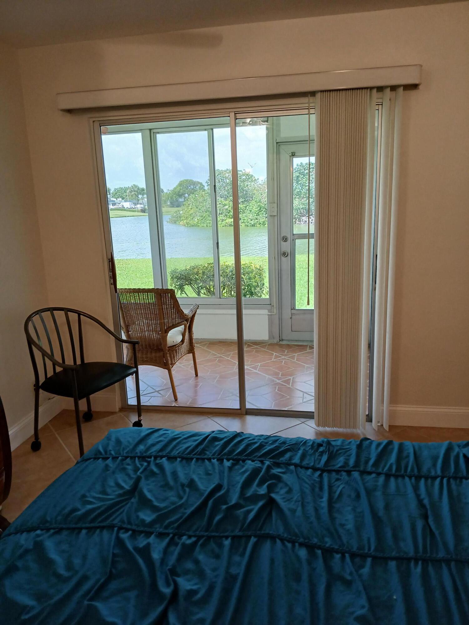 92 Seville Property Photo 22