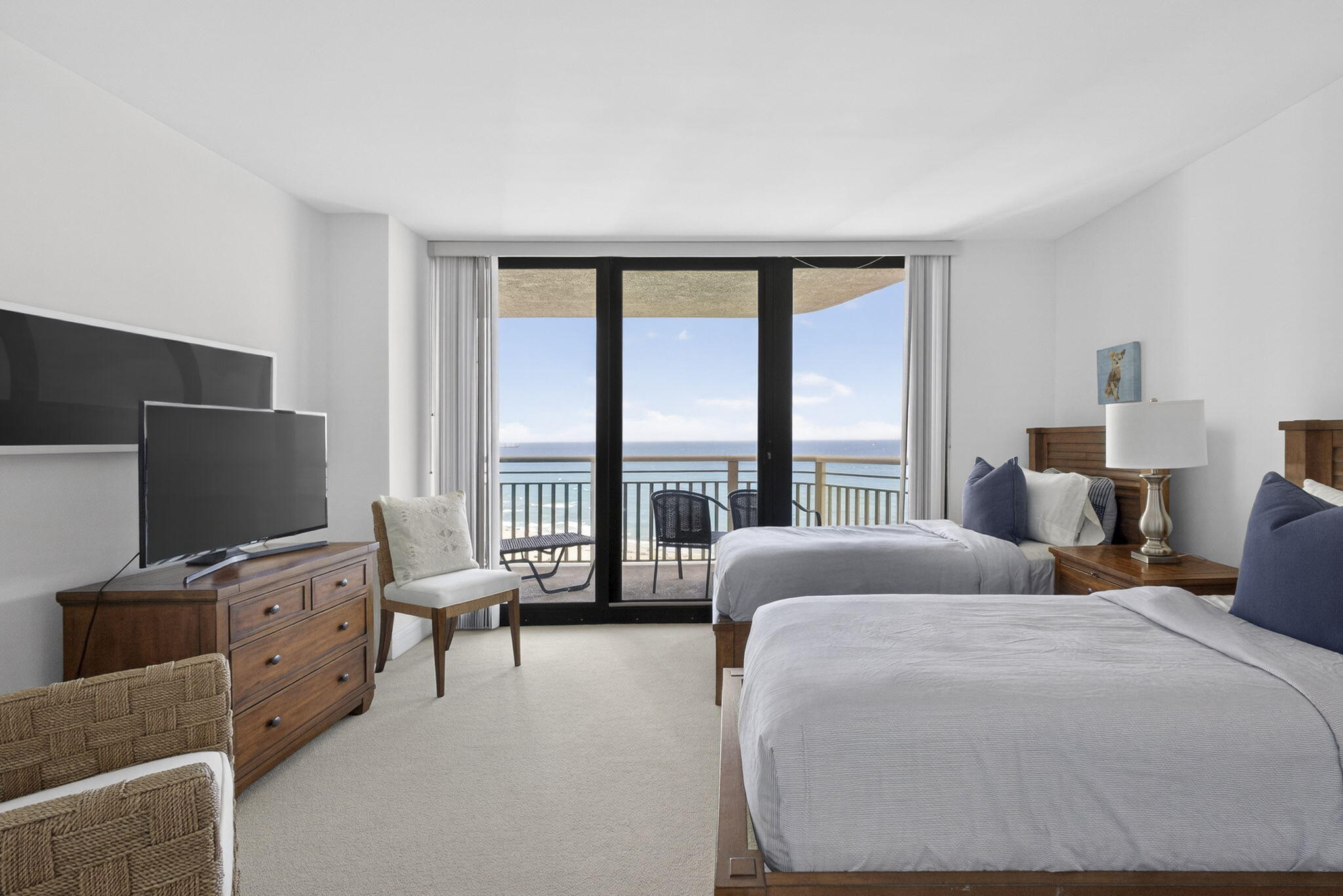 3000 N Ocean Drive Property Photo 37