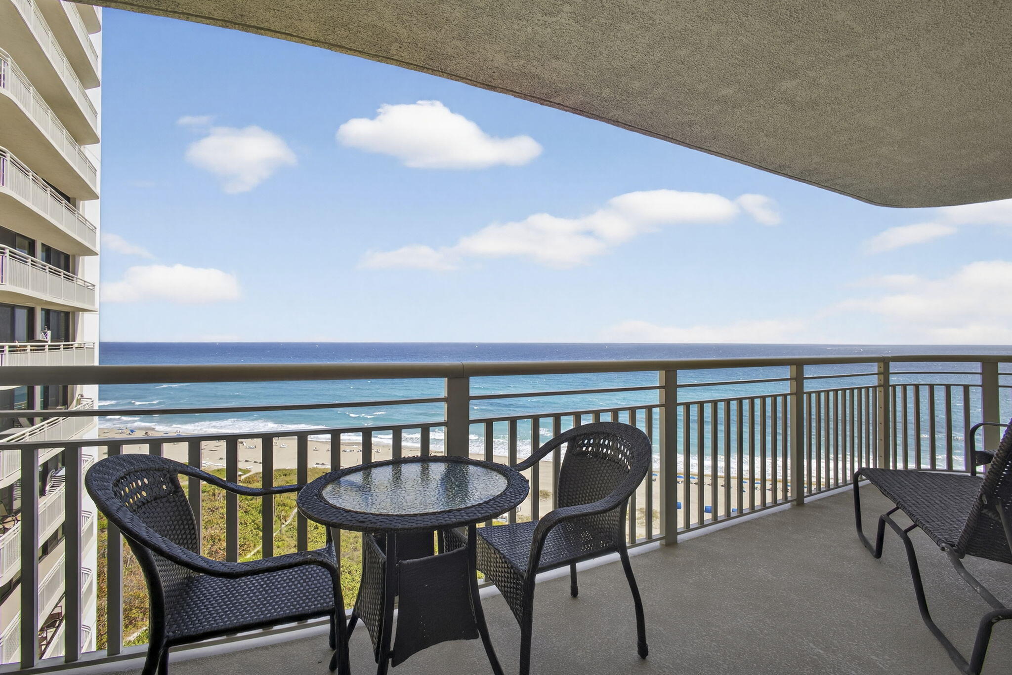 3000 N Ocean Drive Property Photo 47