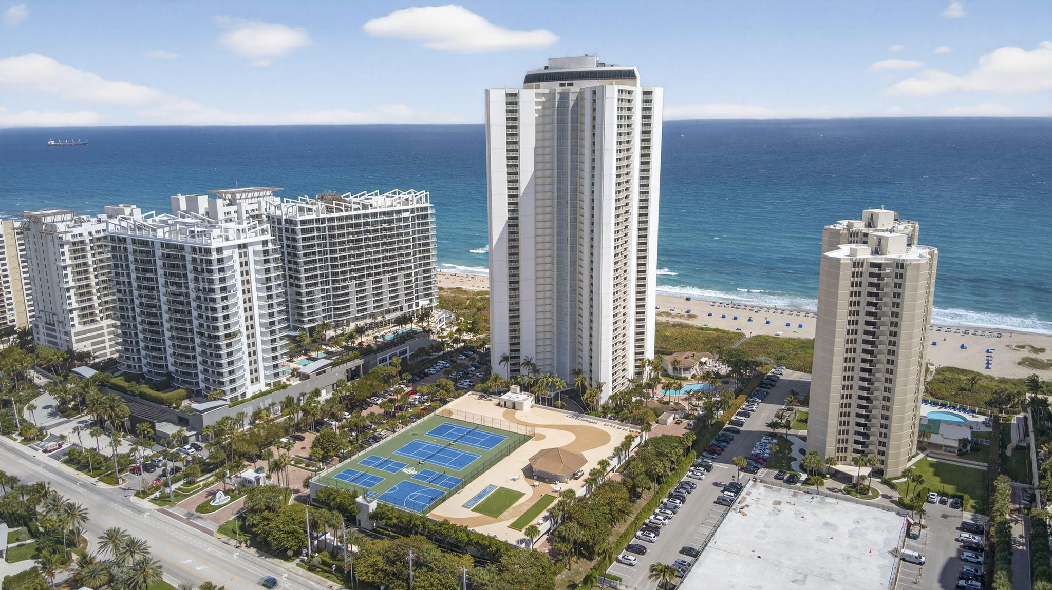 3000 N Ocean Drive Property Photo 69