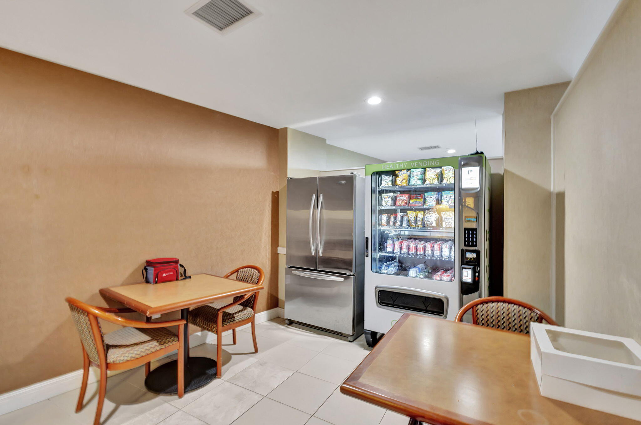 3000 N Ocean Drive Property Photo 82