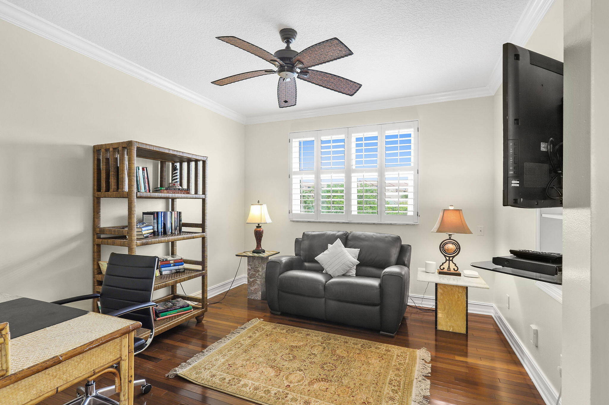 2056 Windward Way Property Photo 26