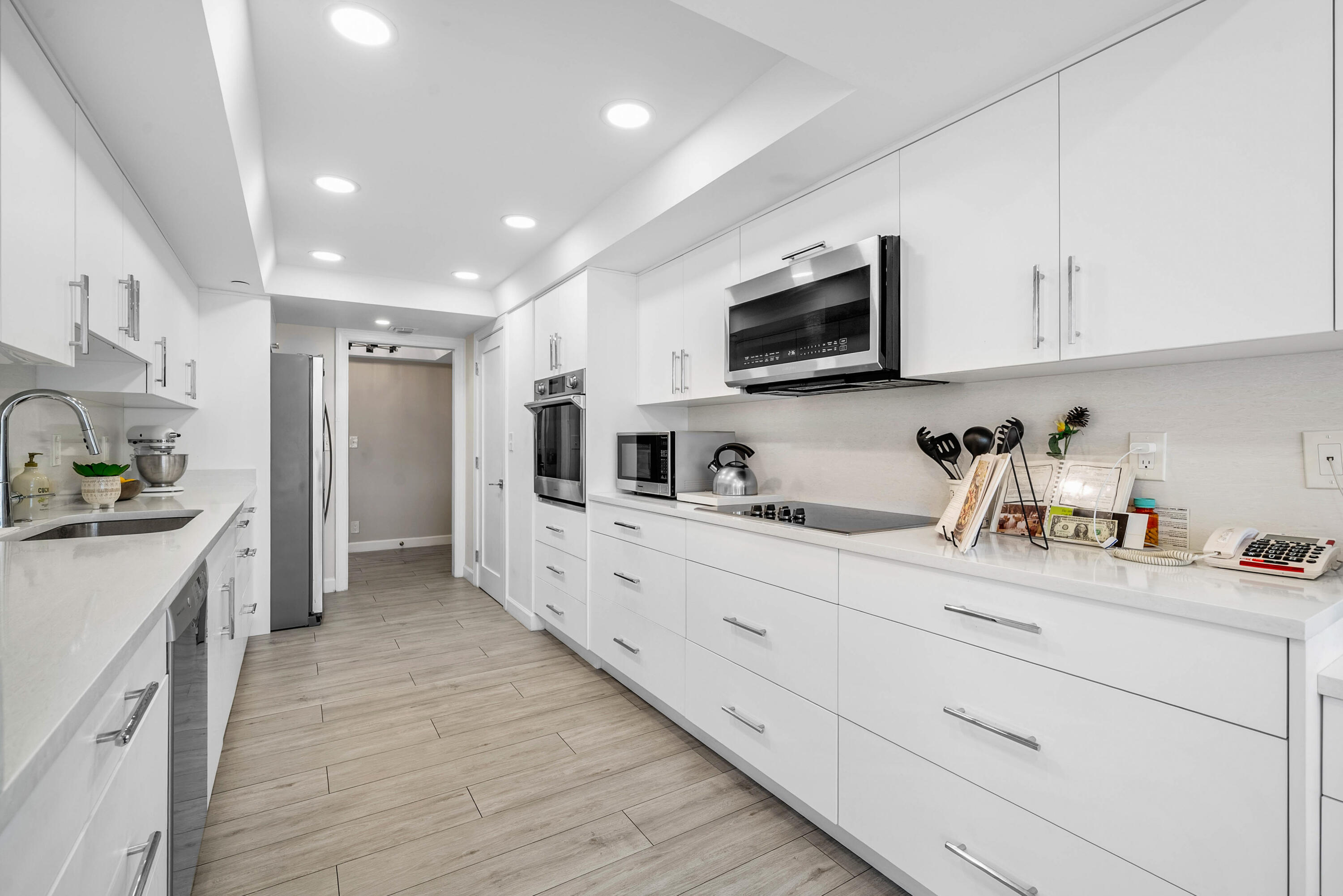 4740 S Ocean Boulevard 416 Property Photo 10