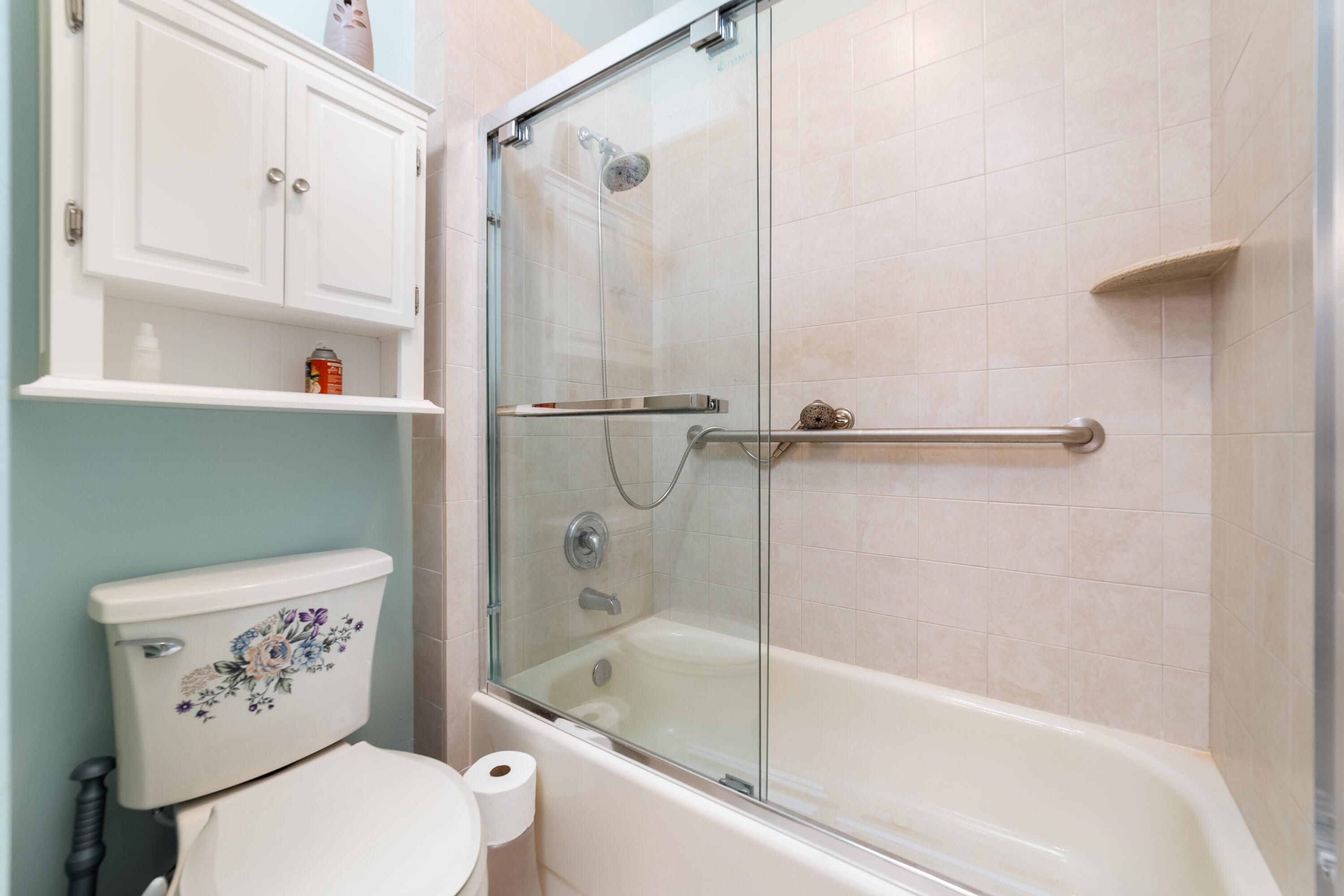 2370 Saratoga Bay Drive Property Photo 17