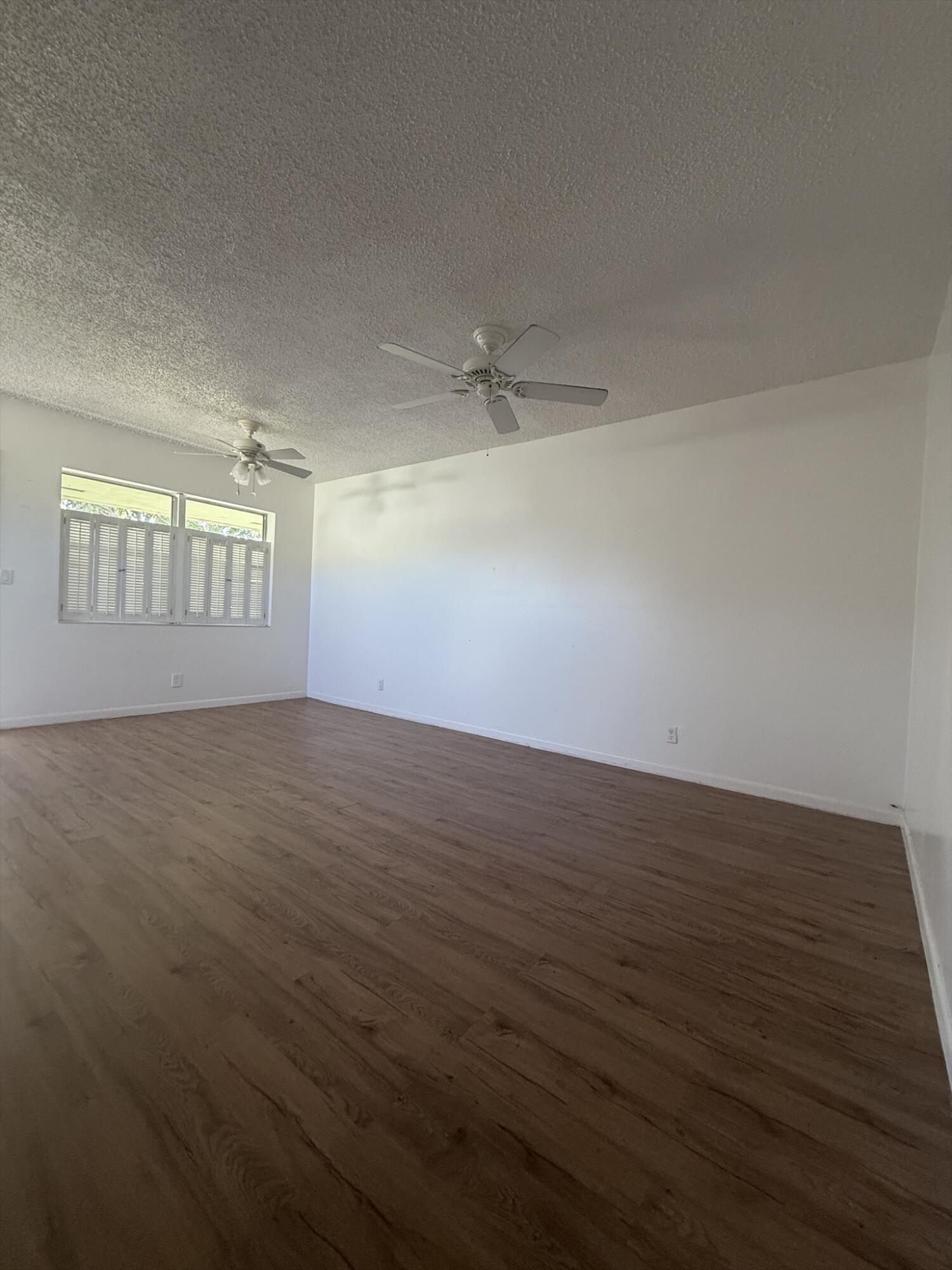 64 Norwich C Property Photo 6