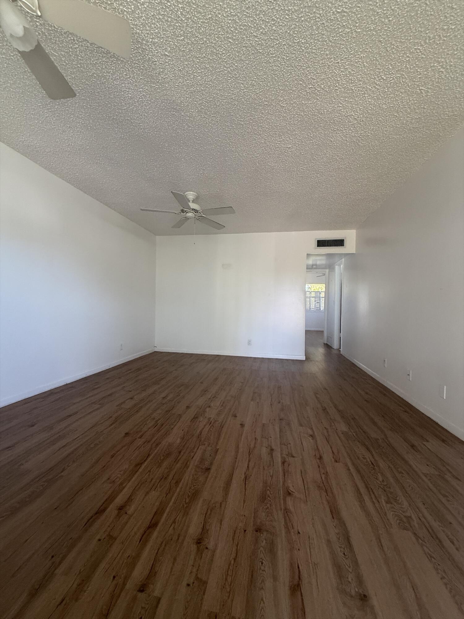 64 Norwich C Property Photo 12
