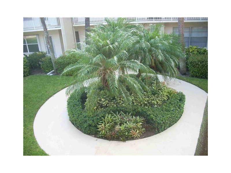 630 Snug Harbor Drive C14 Property Photo 18
