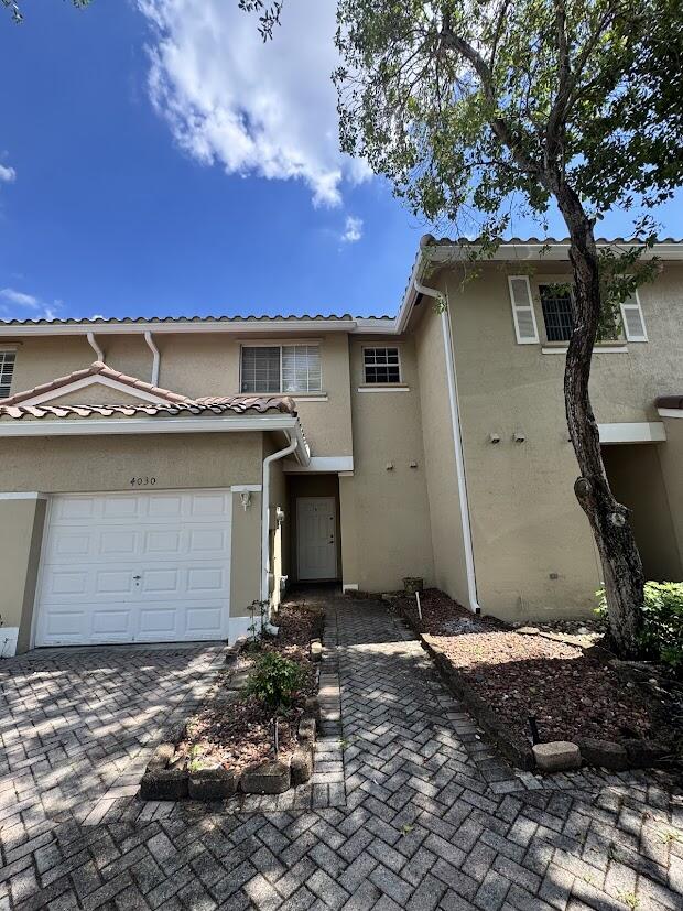 4030 NW 90th Way Property Photo 1