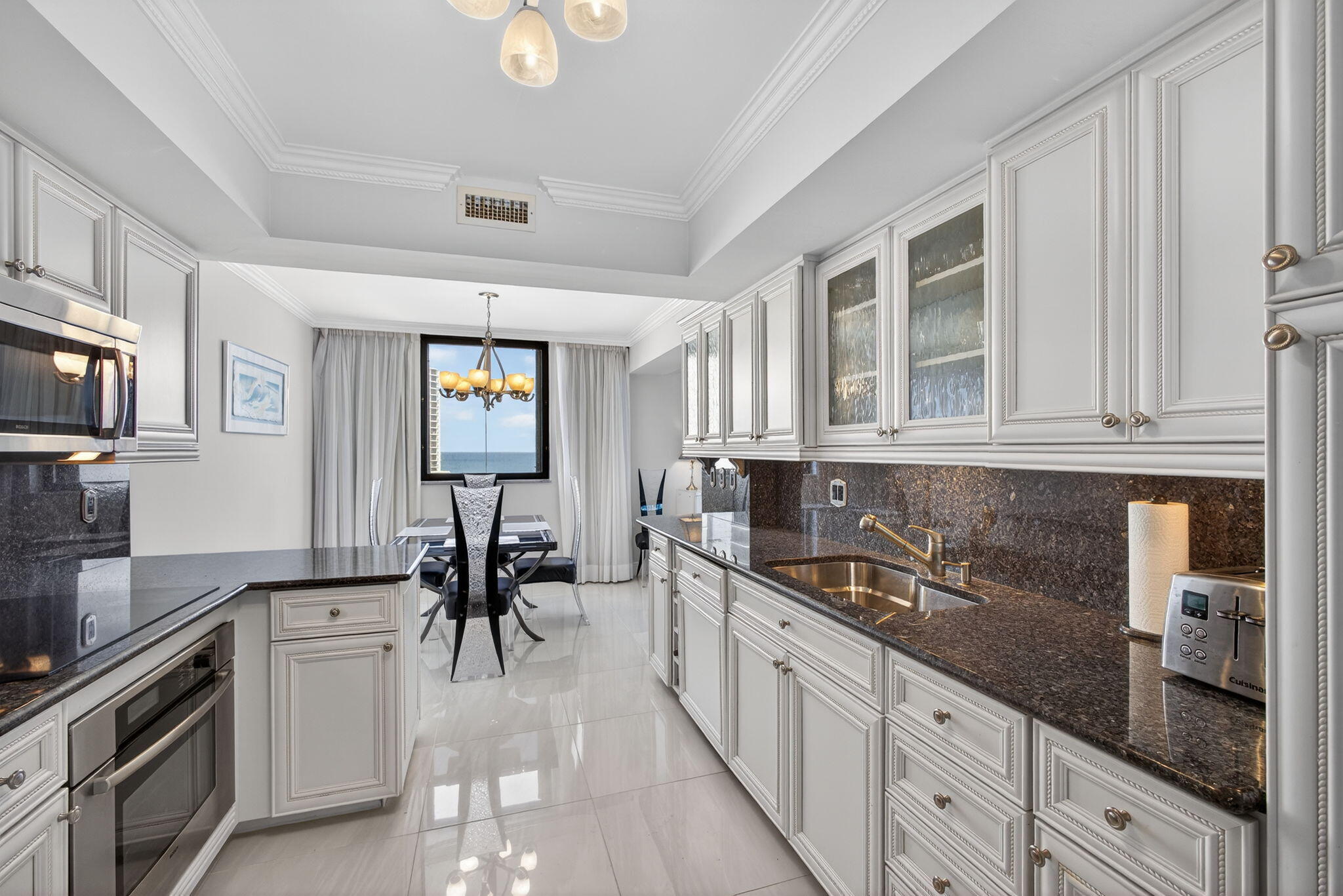 5380 N Ocean Drive 12e Property Photo 14